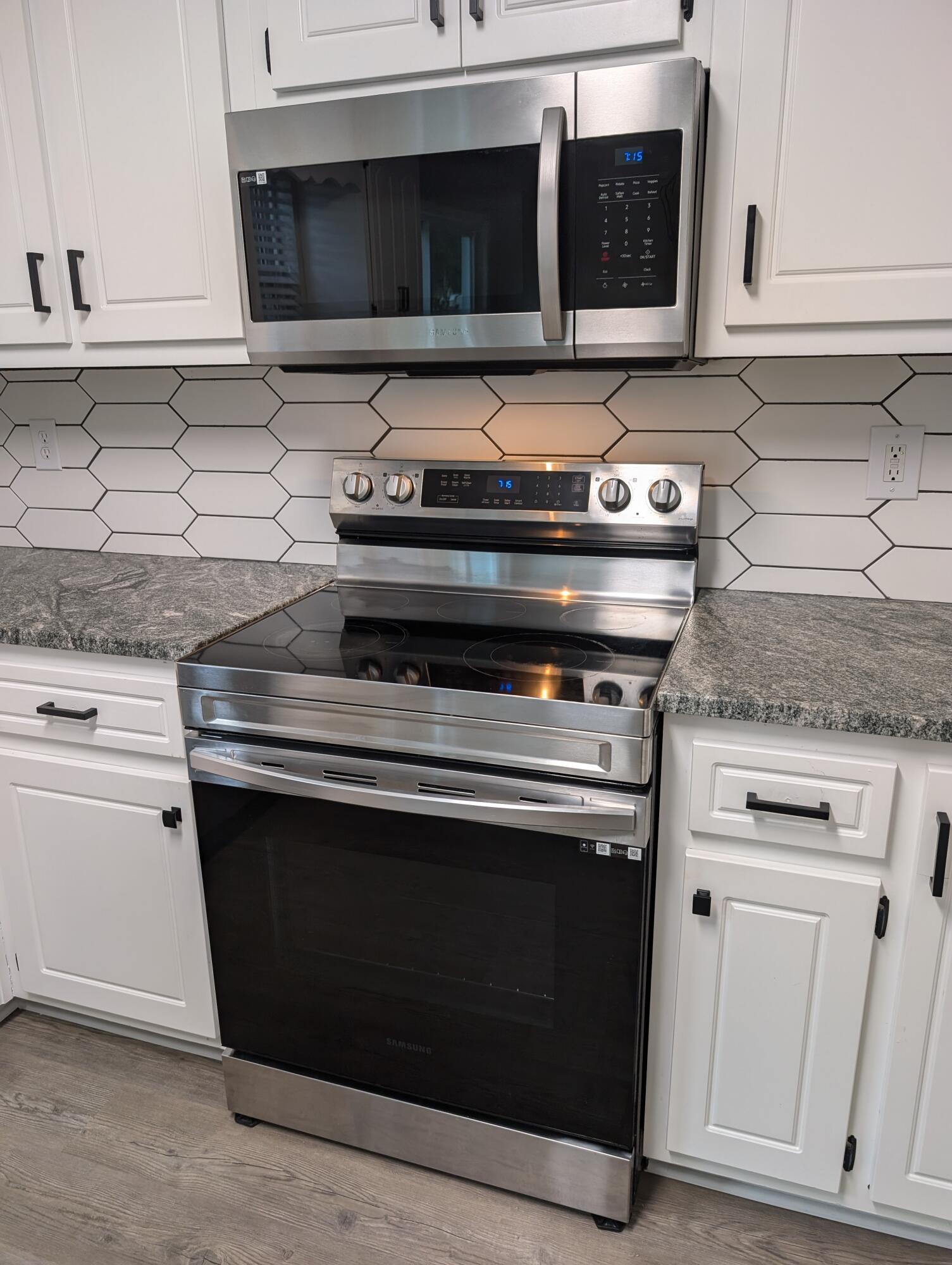 PXL_20250629_231622453.MP