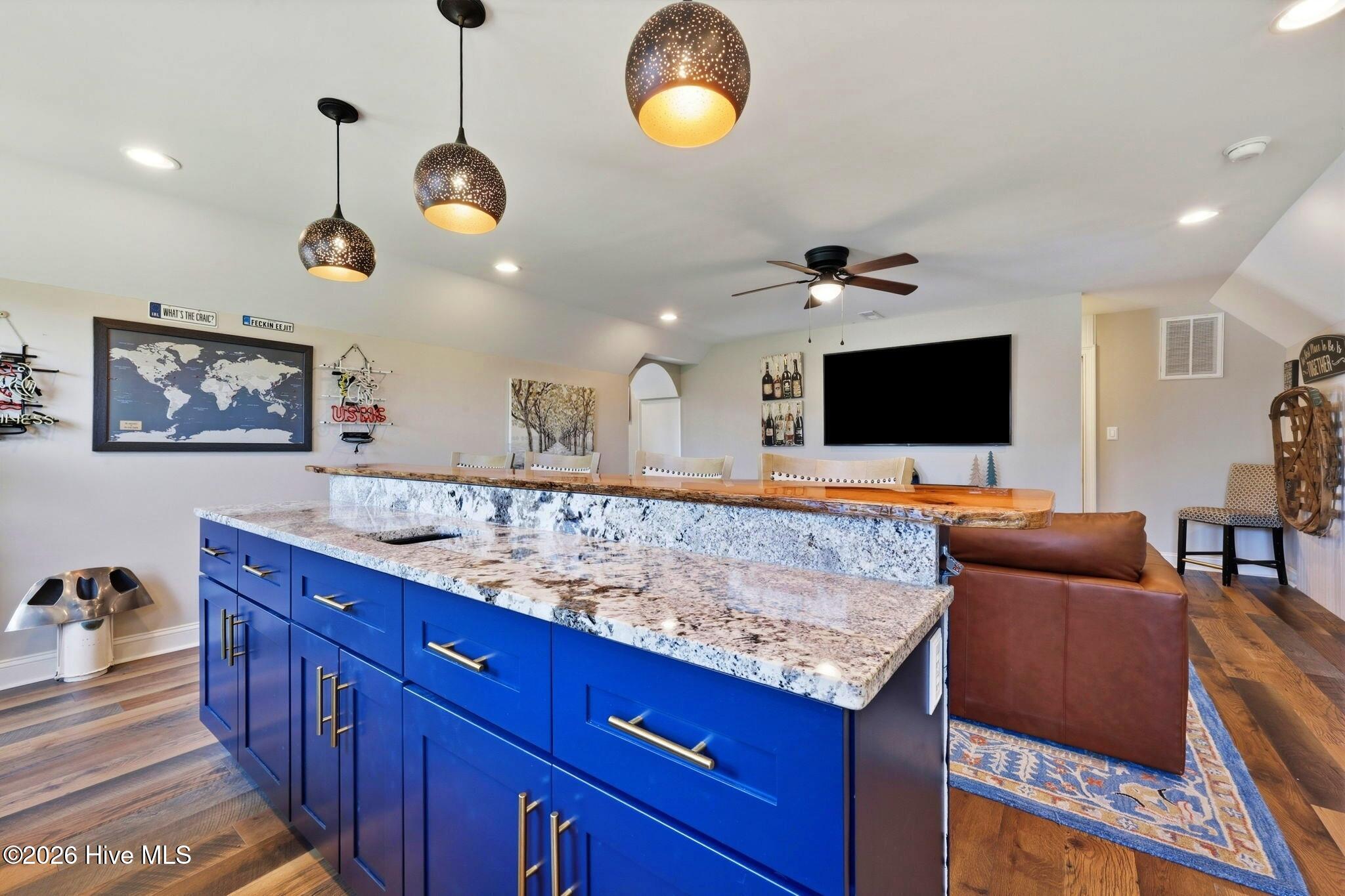 481 River Road,Arapahoe