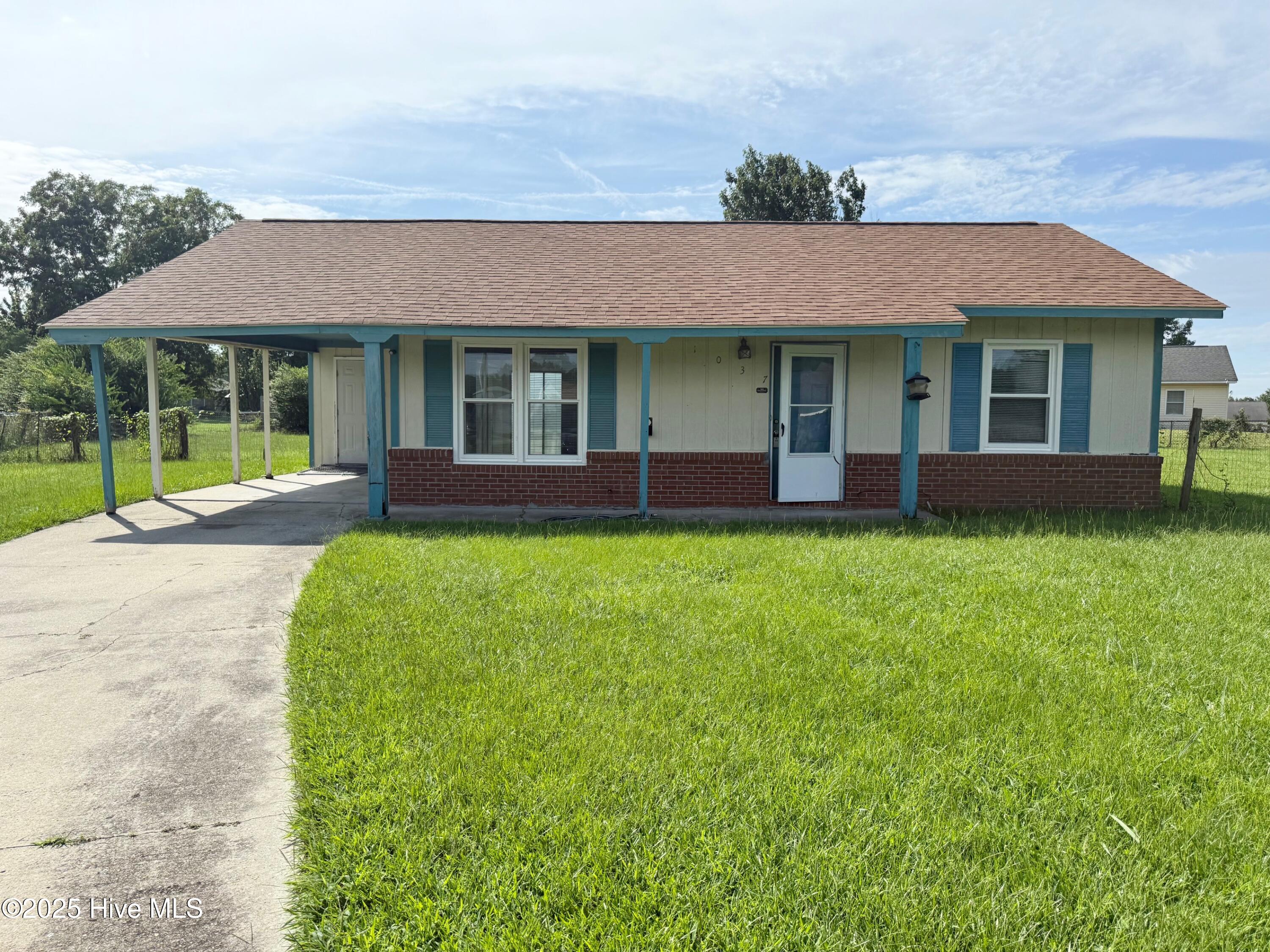 Homes for sale in Jacksonville, NC | 1037 Yukon Ct, Jacksonville, NC 28546 | MLS# 100523285