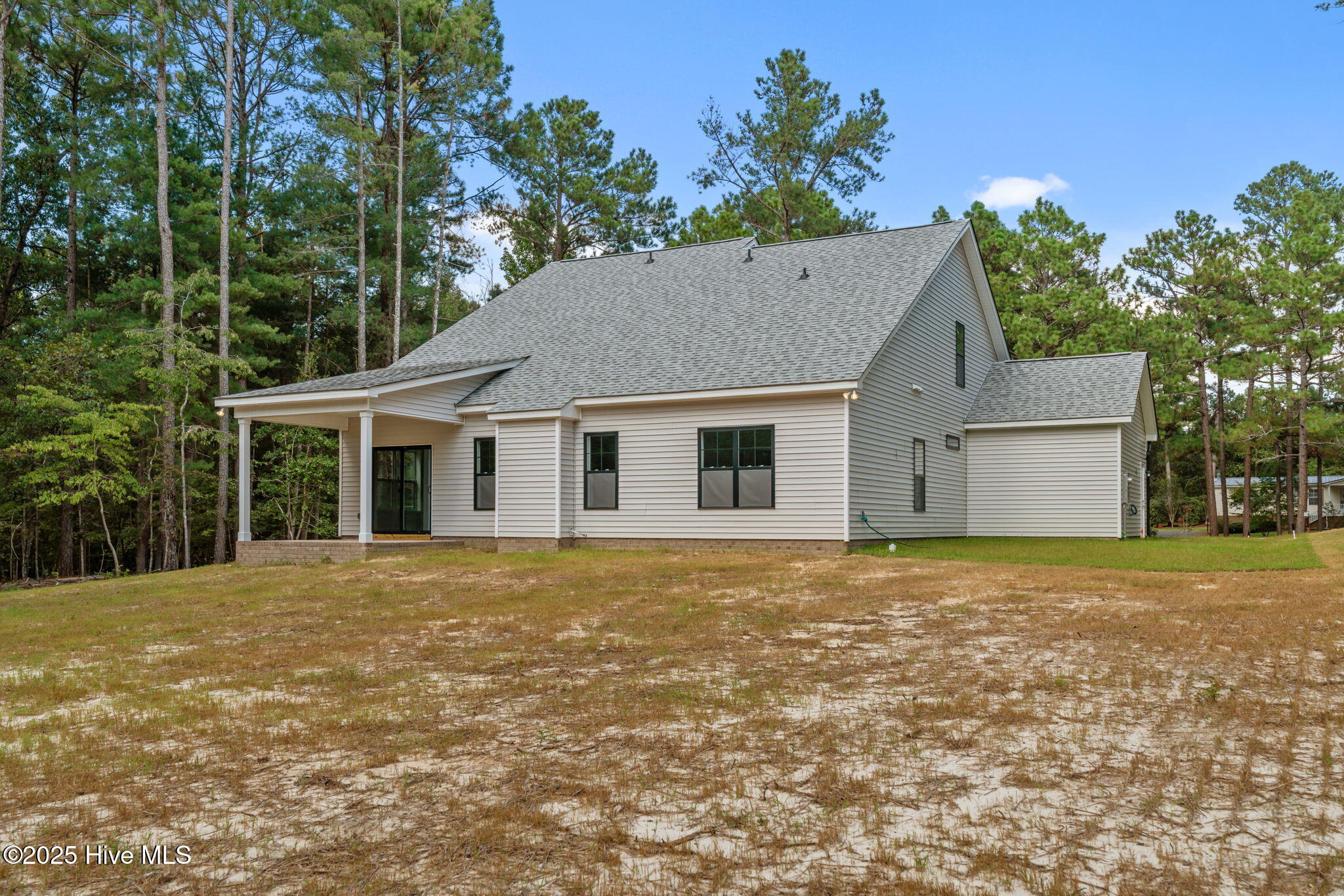 199 Pinecrest Drive