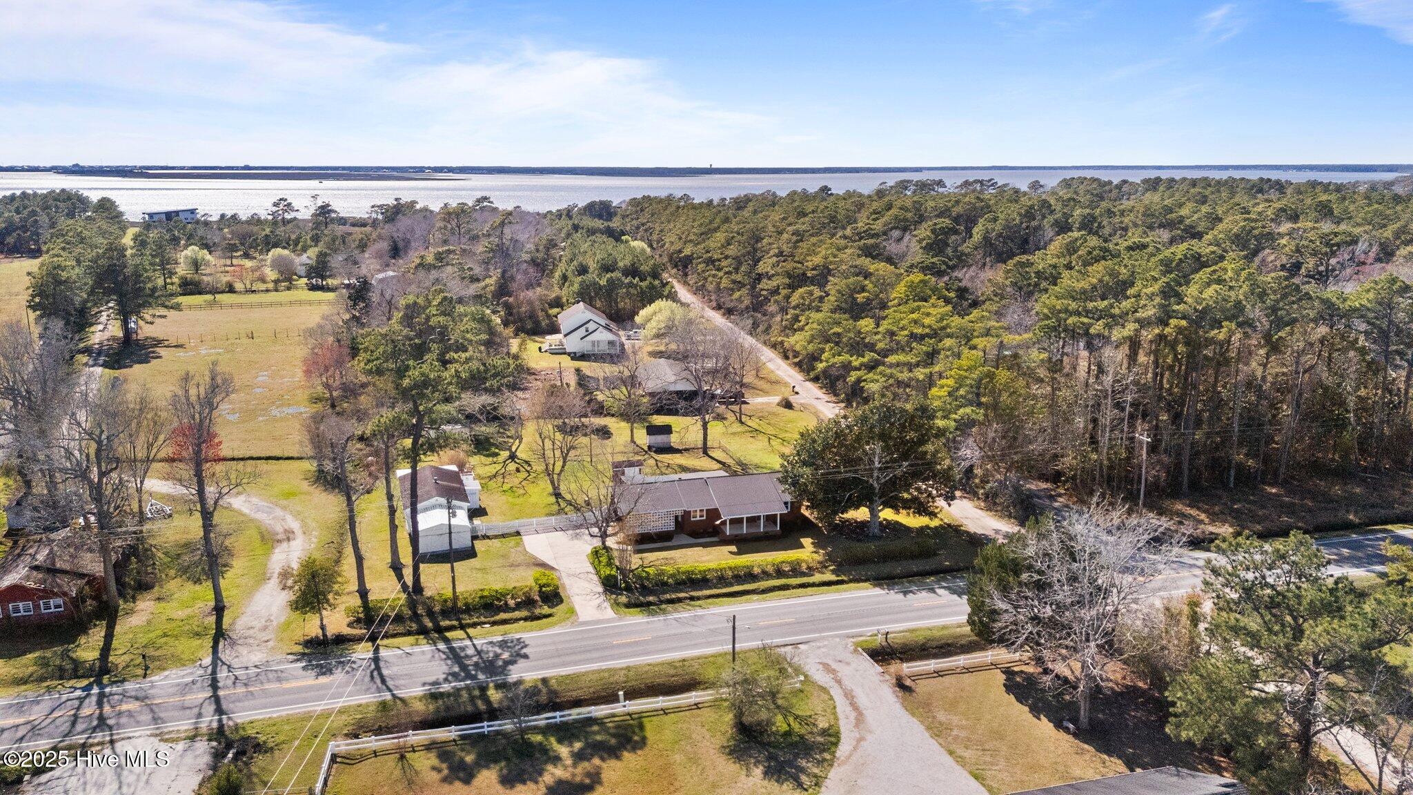 1041 Highway 101,Beaufort