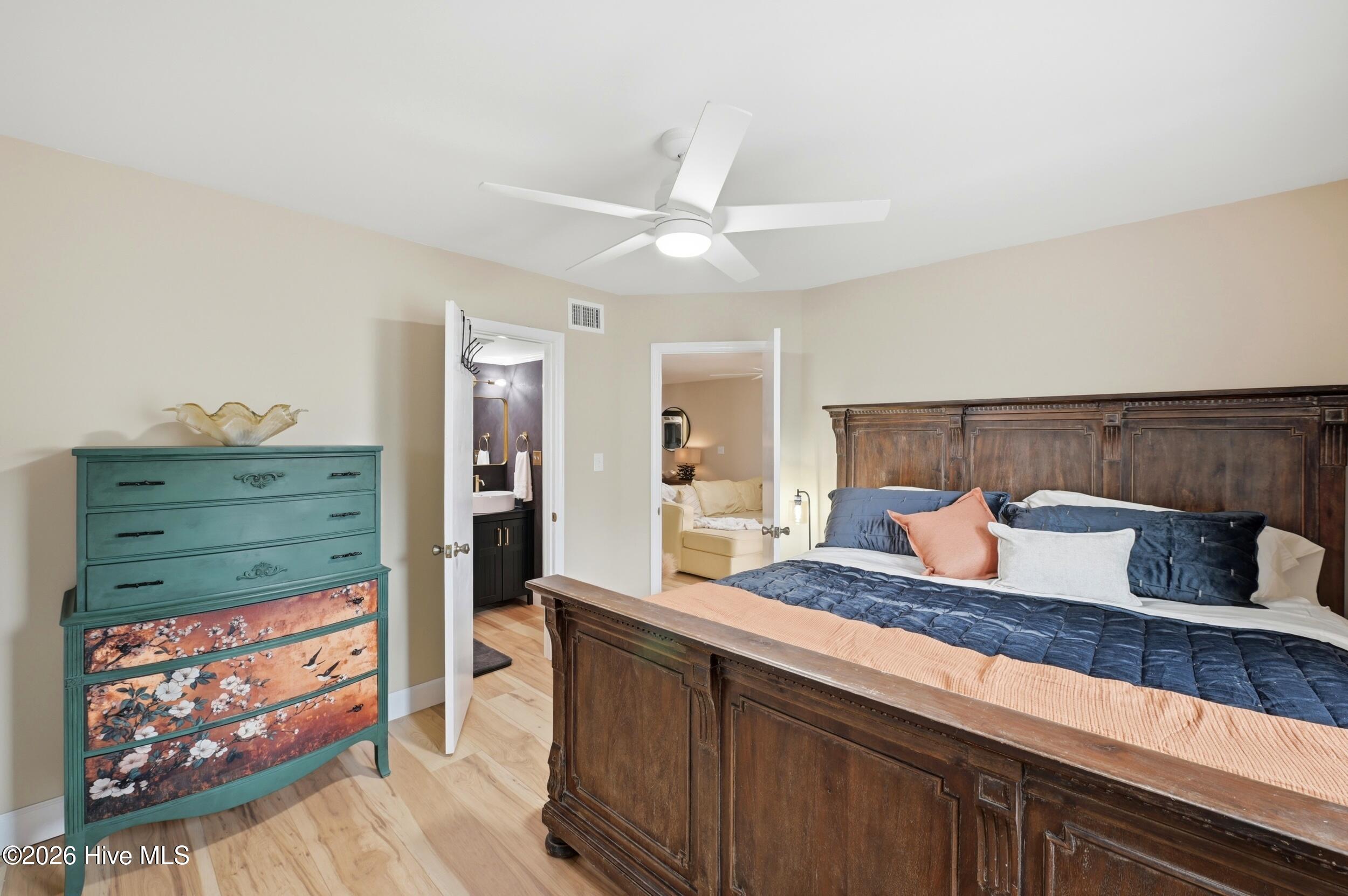 100557756 | Photo 12