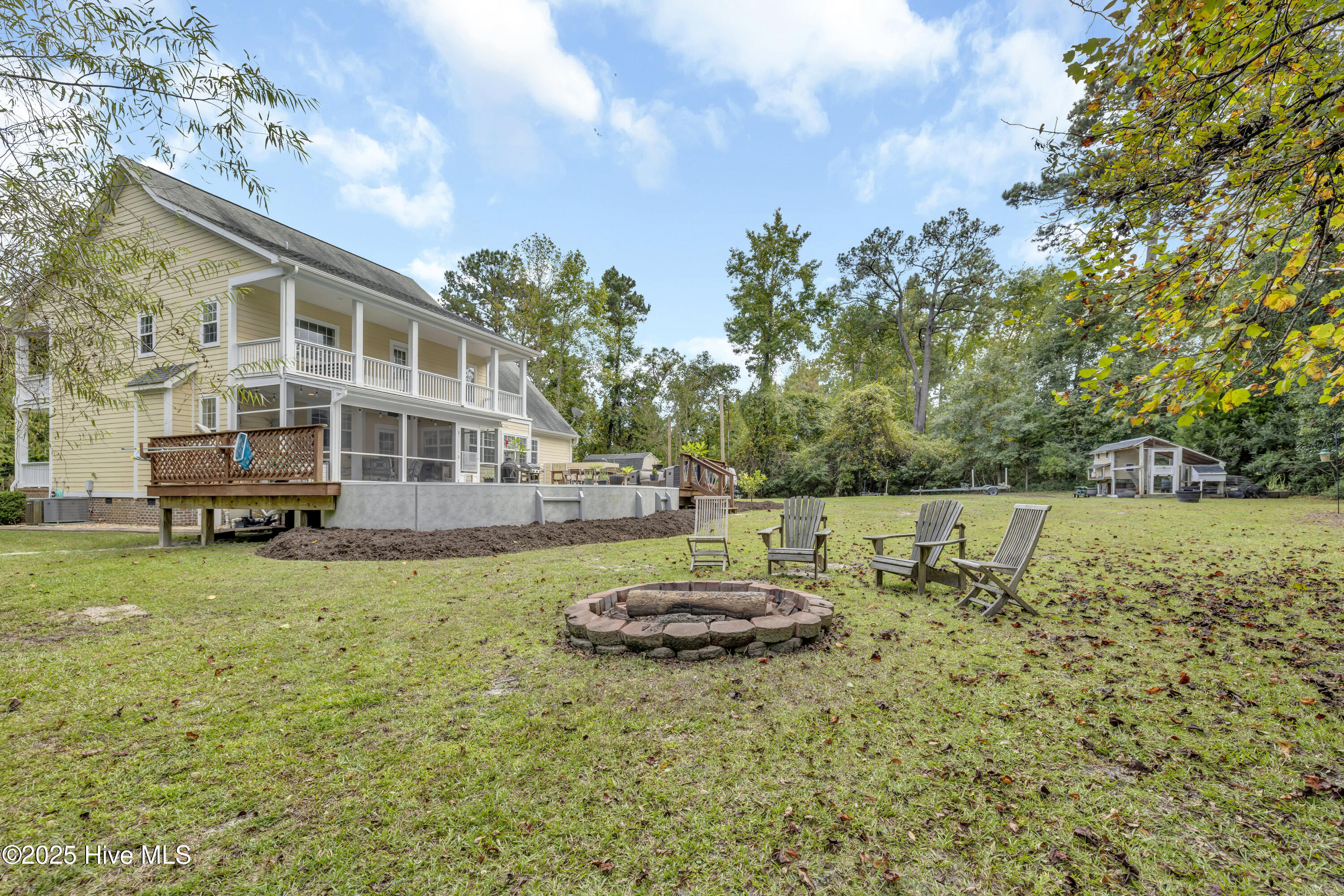 100533968 | Photo 49