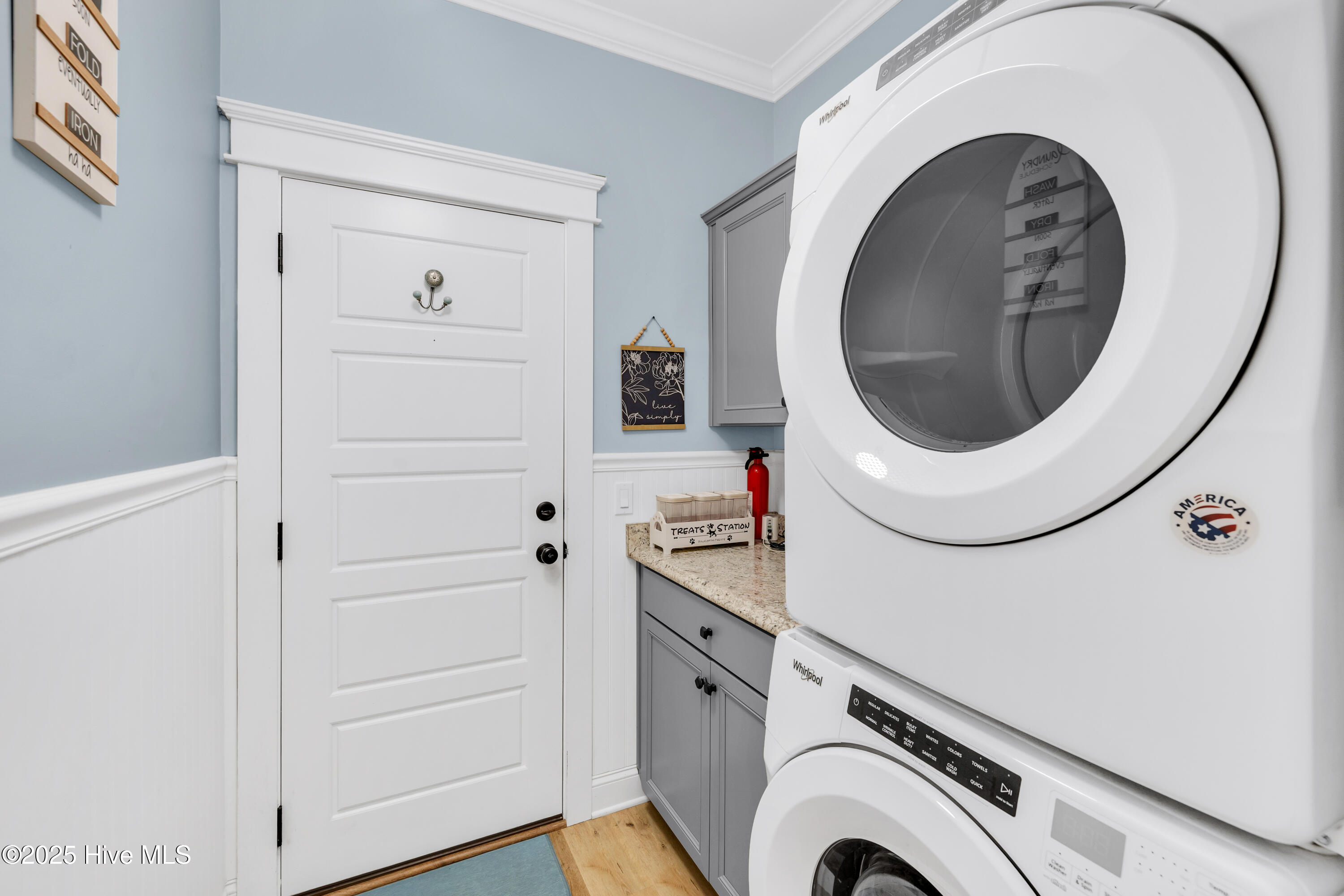 100540432 | Photo 30