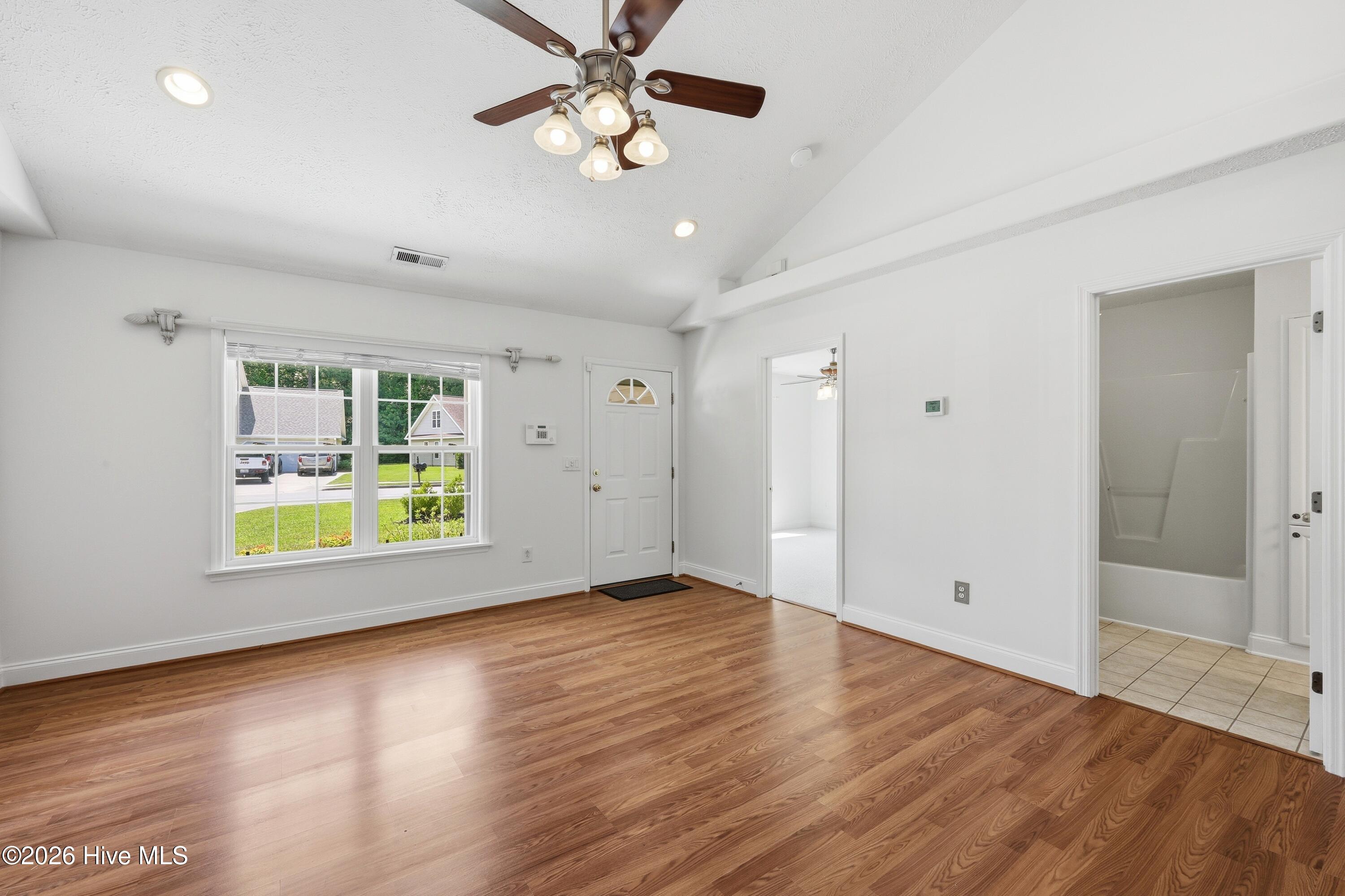 320 Neuchatel Road,New Bern