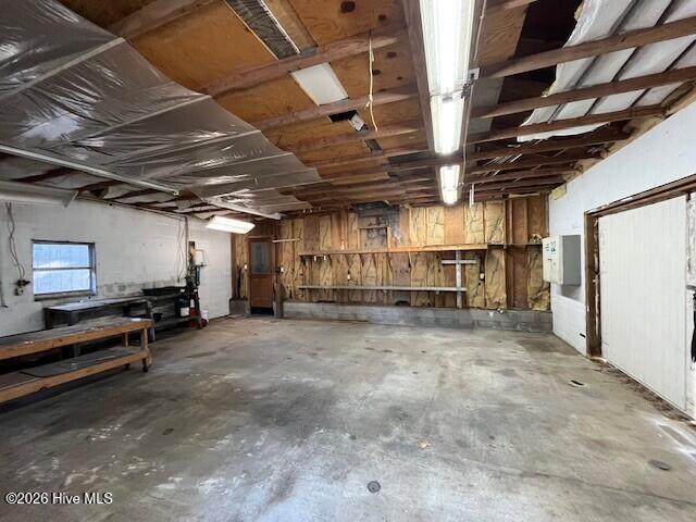 100553659 | Photo 33