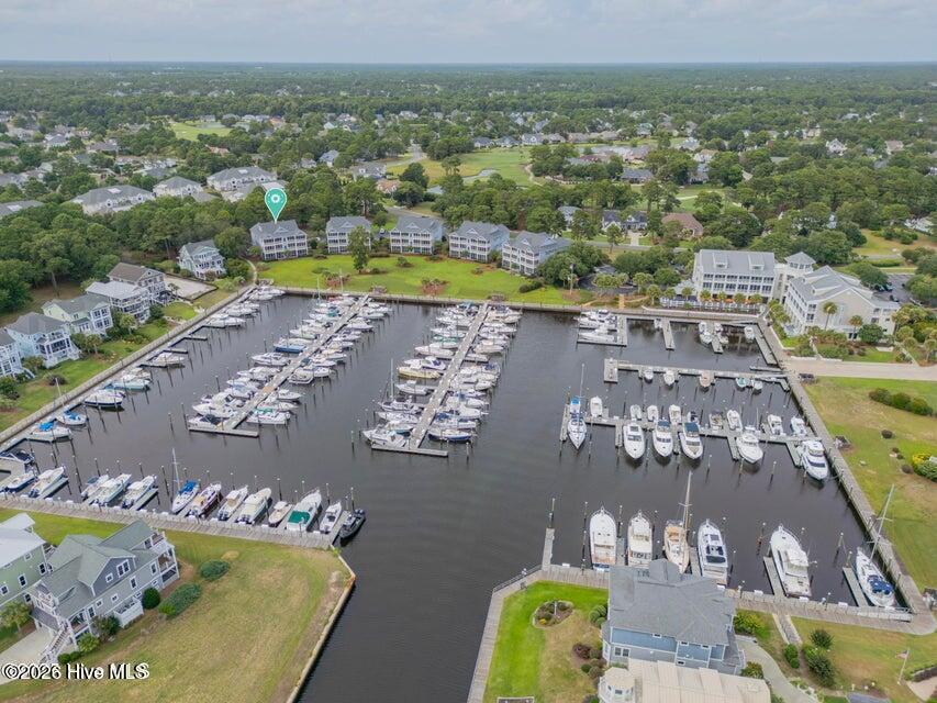 100569157 | Photo 26