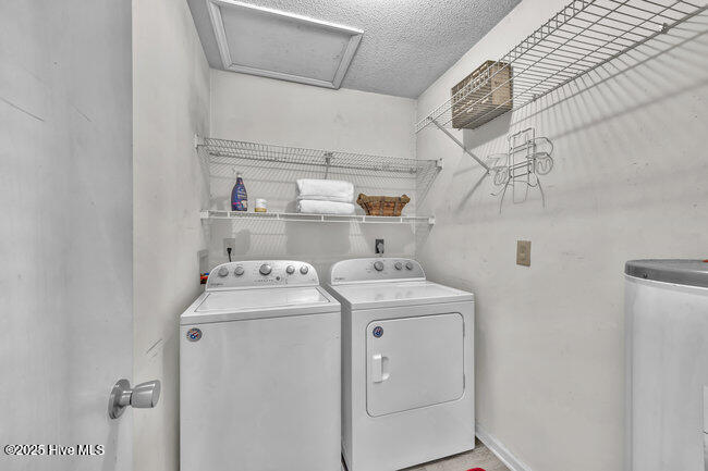 100535048 | Photo 24