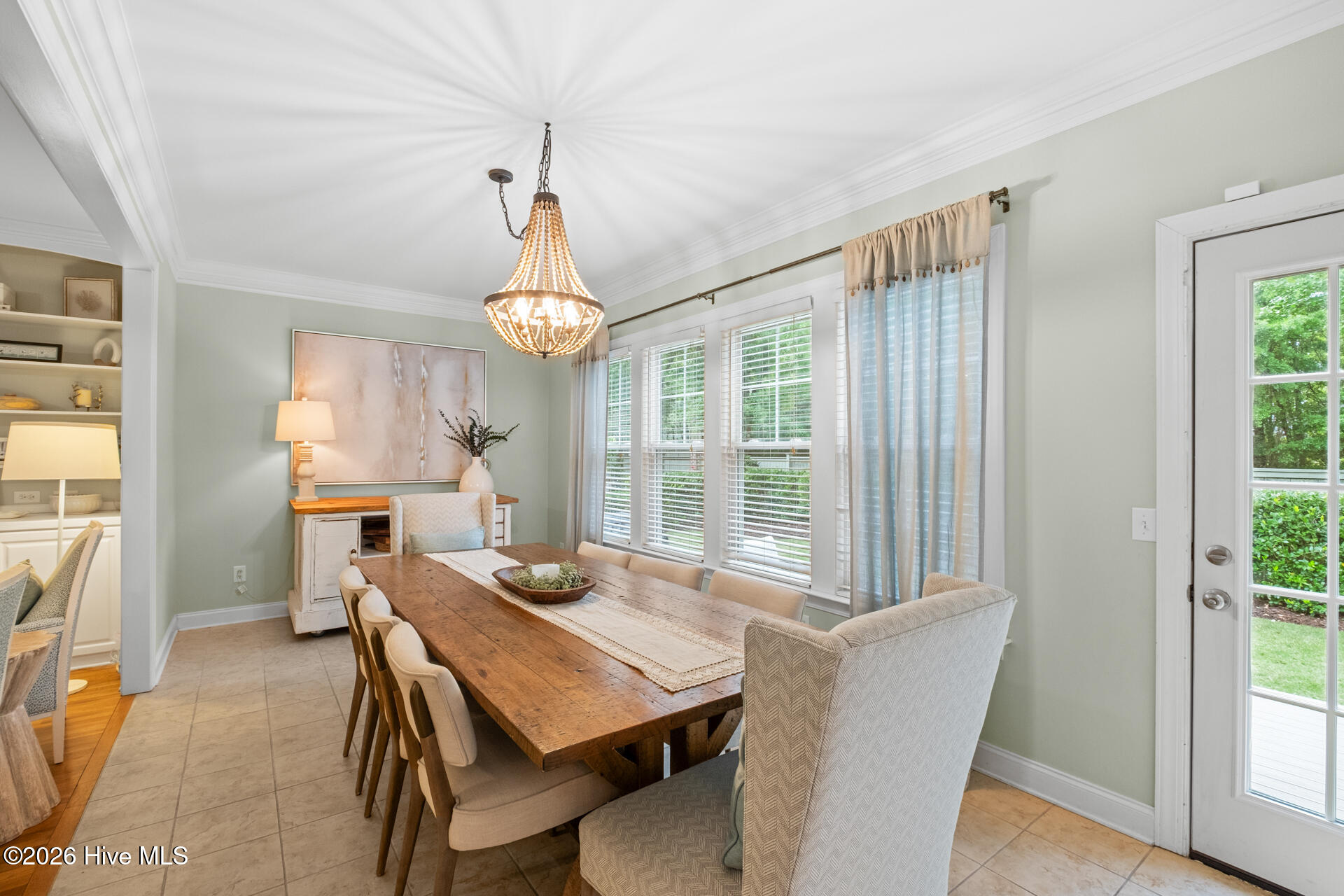 100554088 | Photo 20