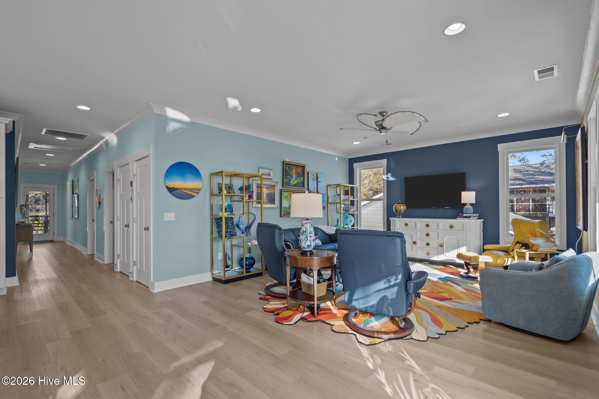 100546966 | Photo 12