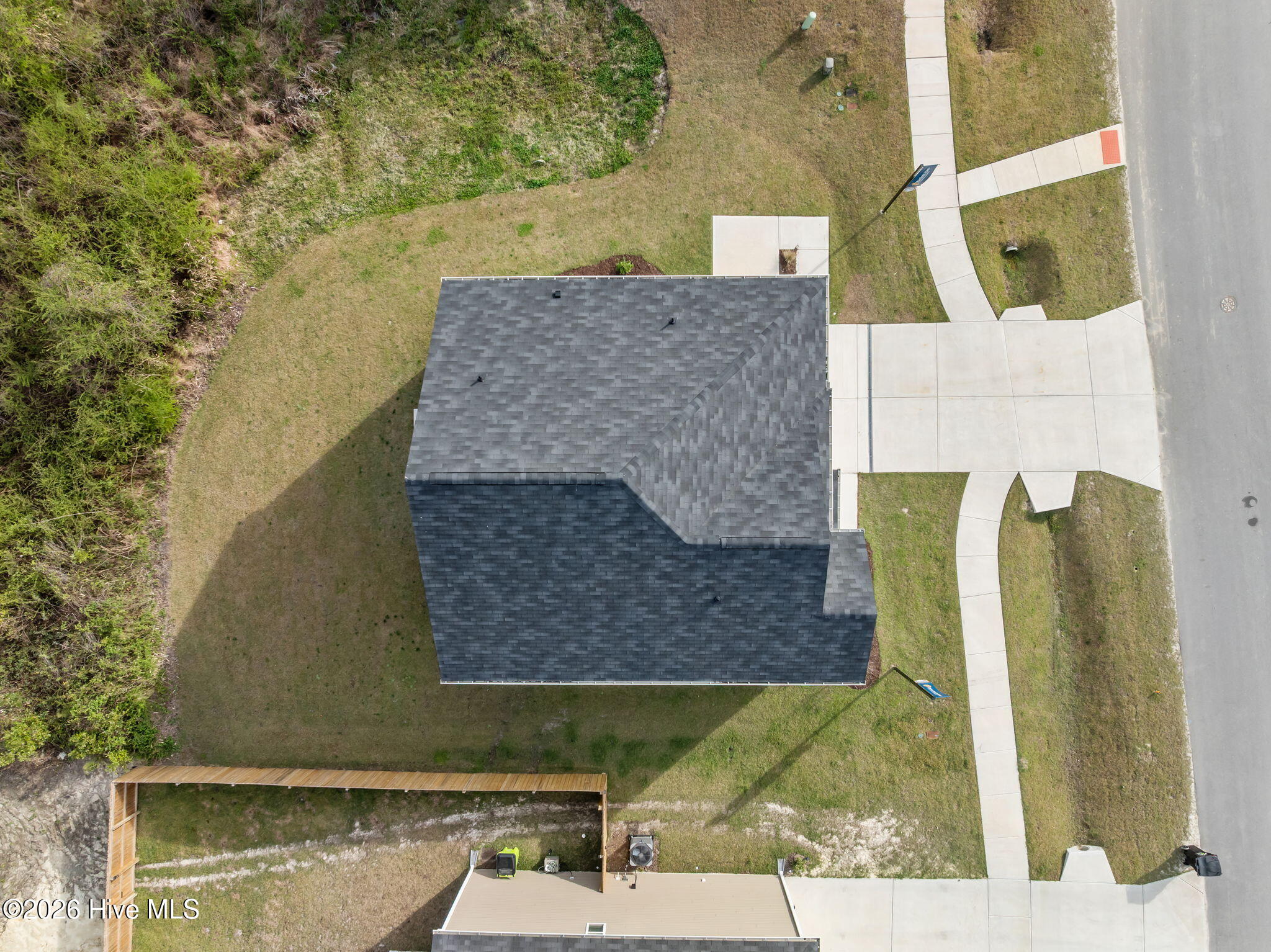 100561860 | Photo 50