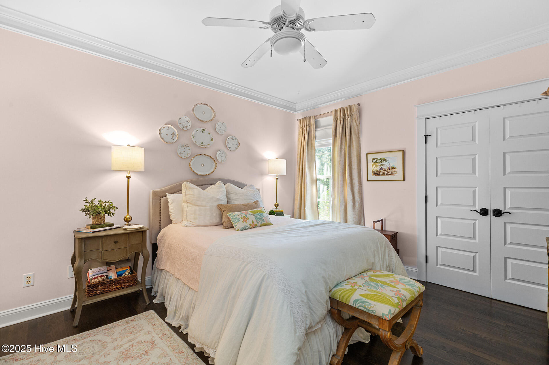 100541349 | Photo 38