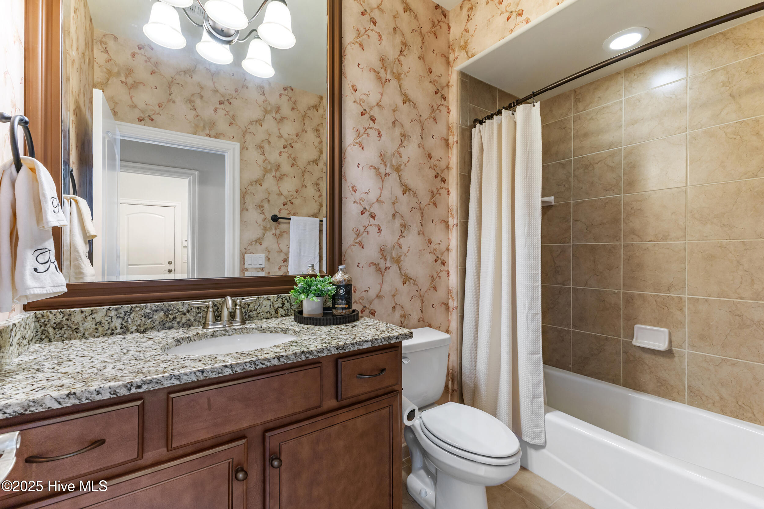 100539412 | Photo 20