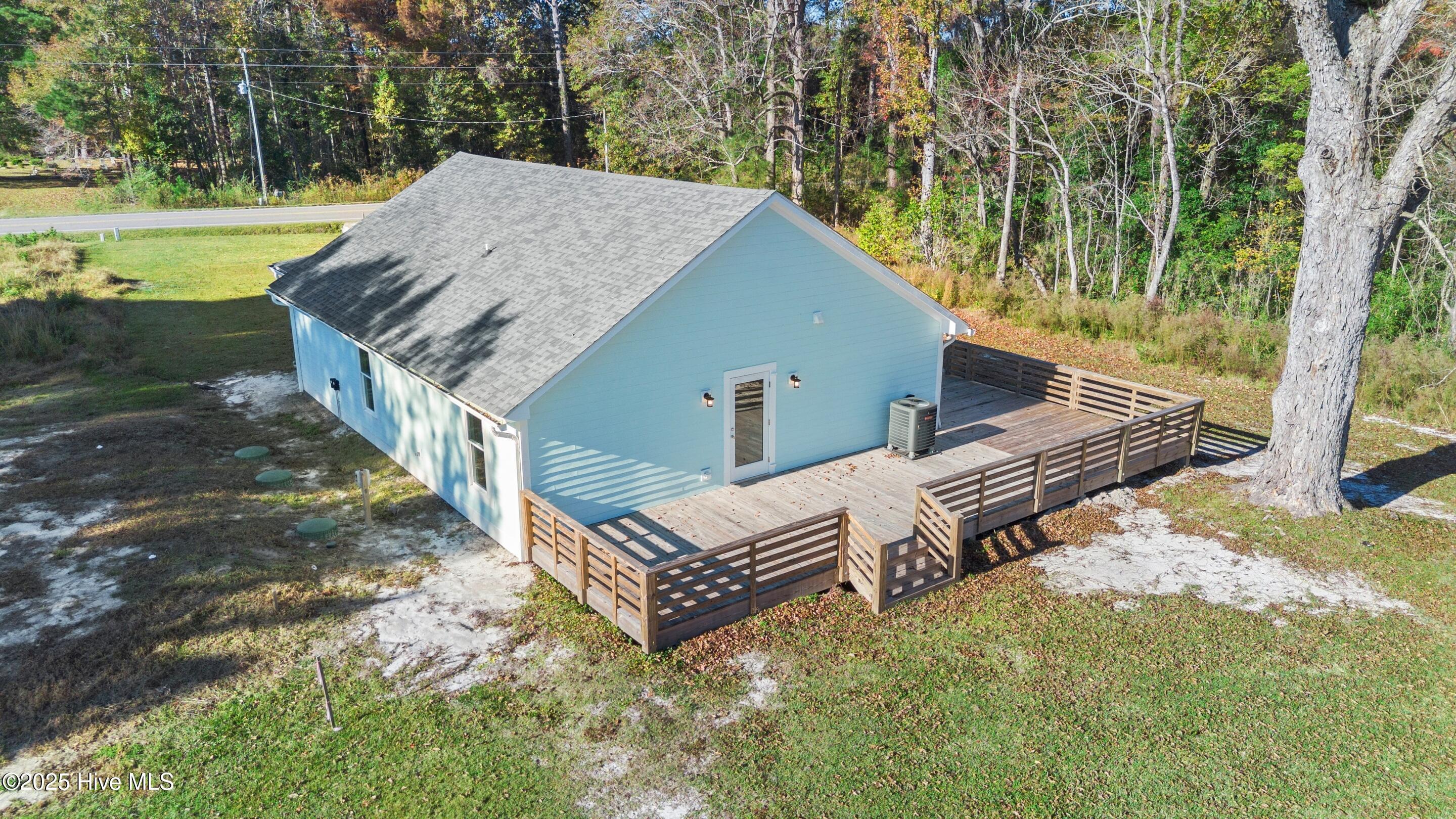 100545908 | Photo 61