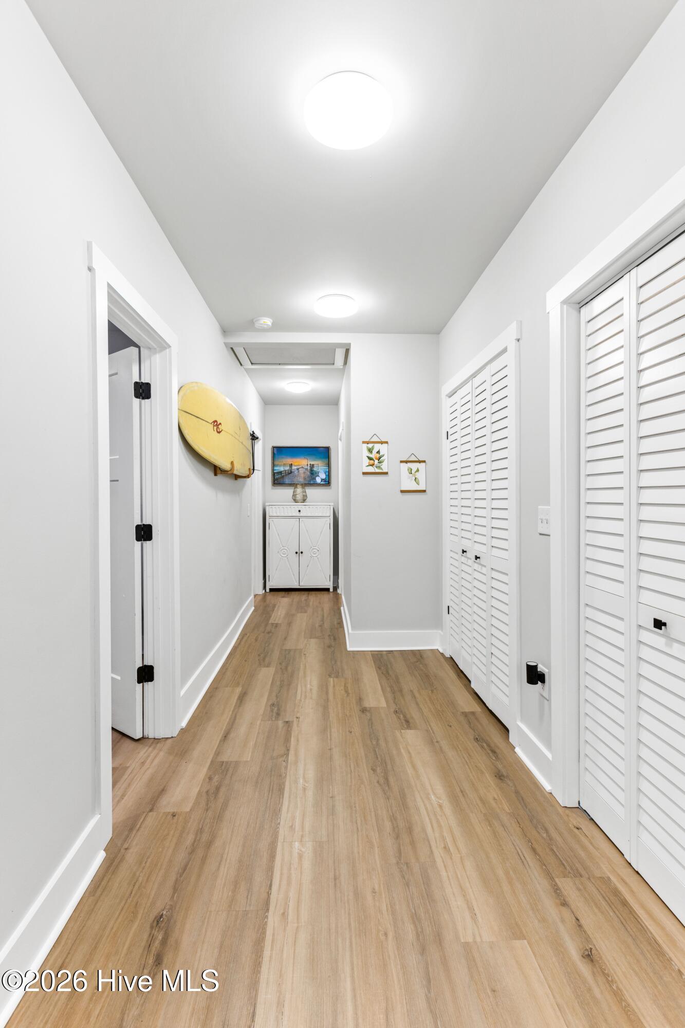 100559701 | Photo 19