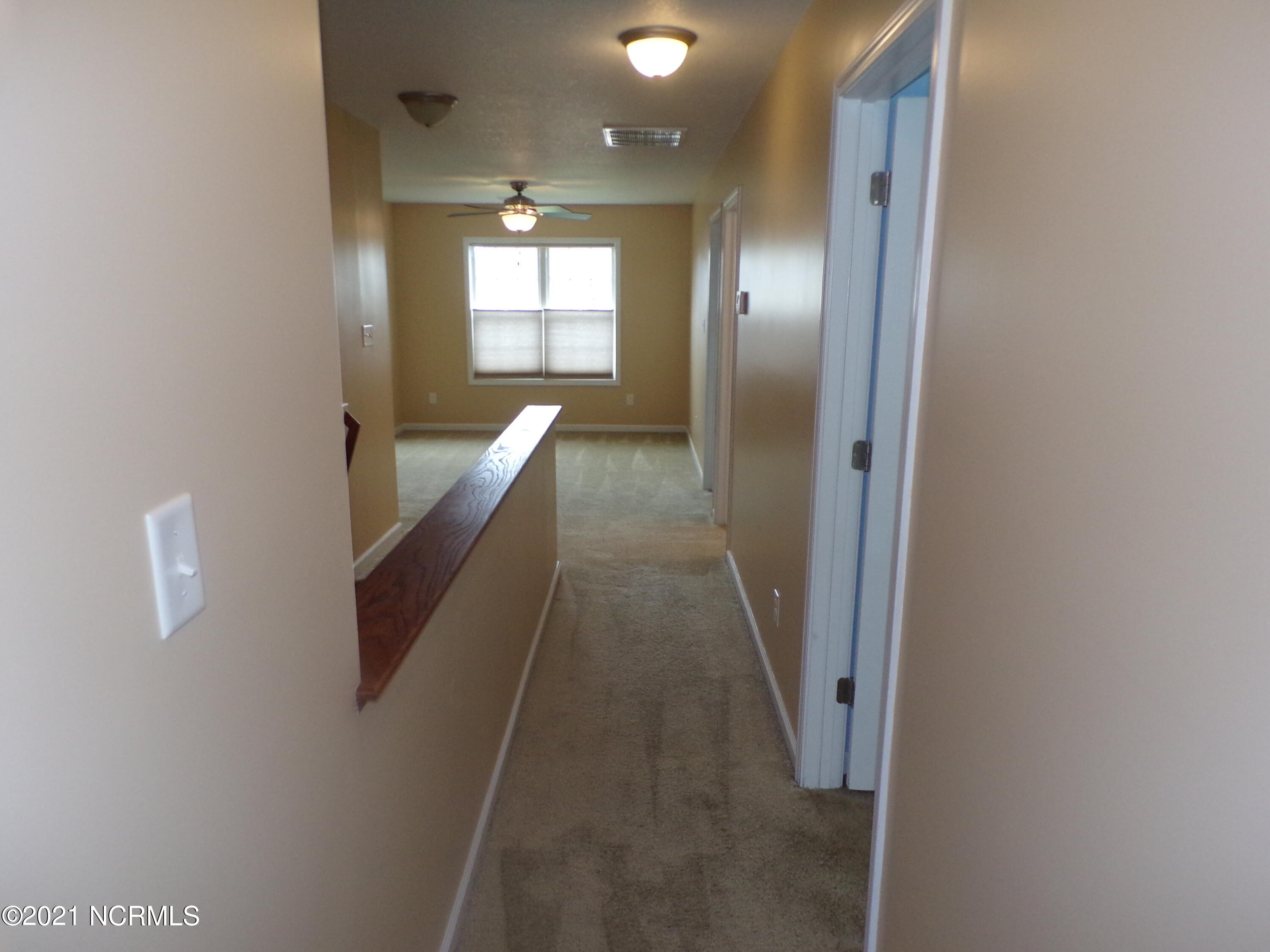 100559579 | Photo 26