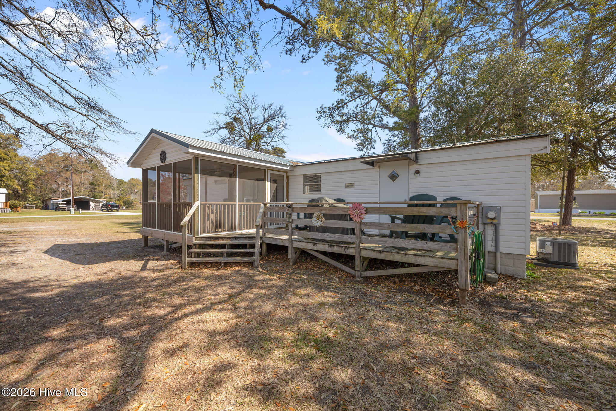 100564054 | Photo 29