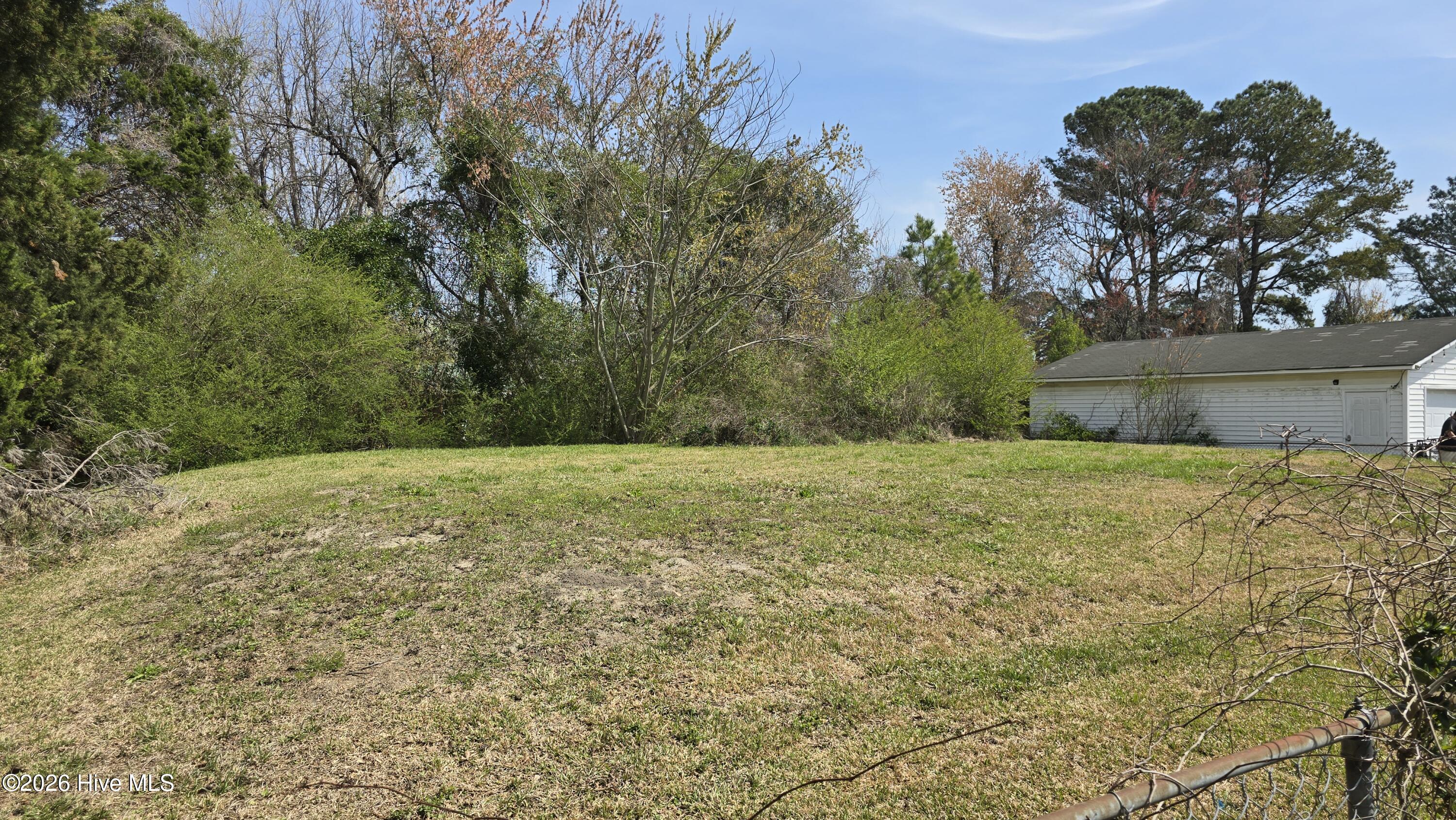 100561564 | Photo 38