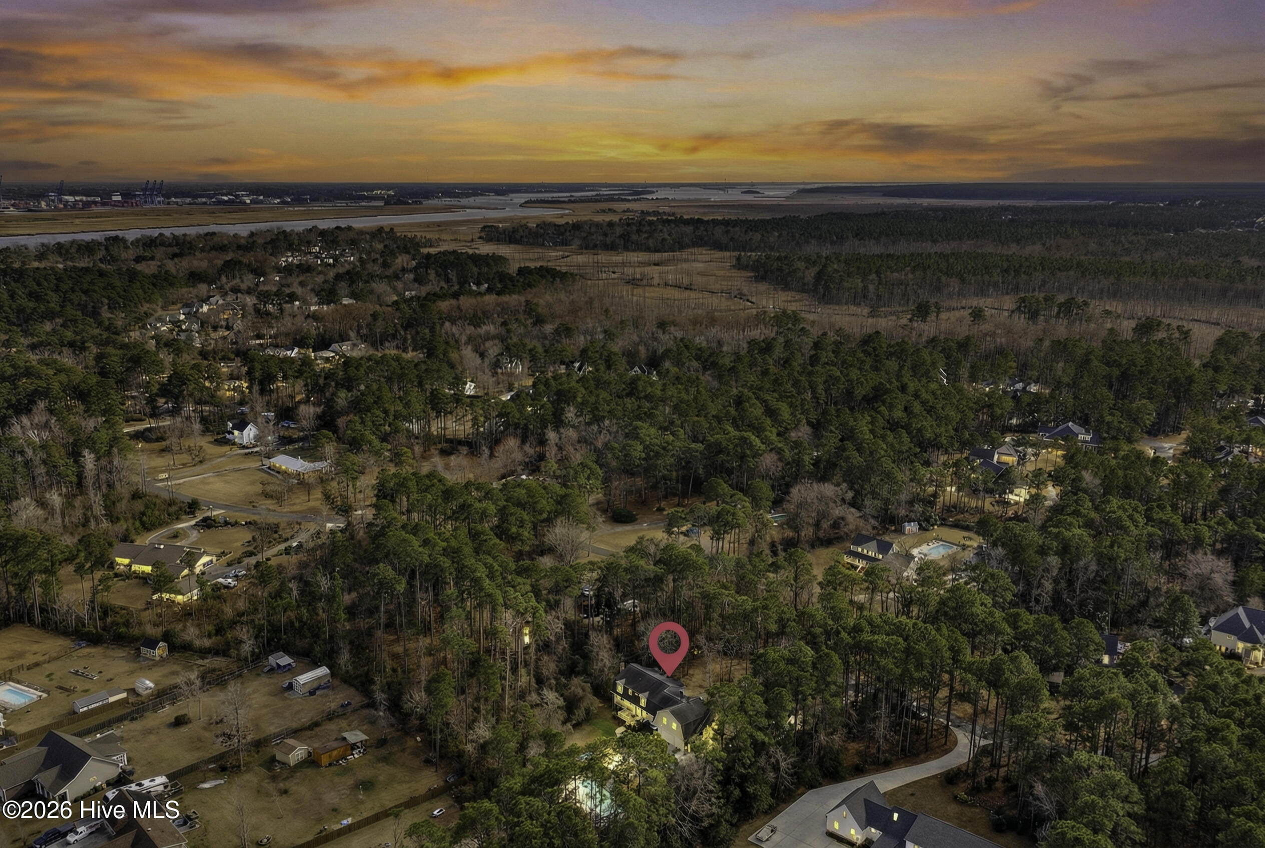 100552823 | Photo 56