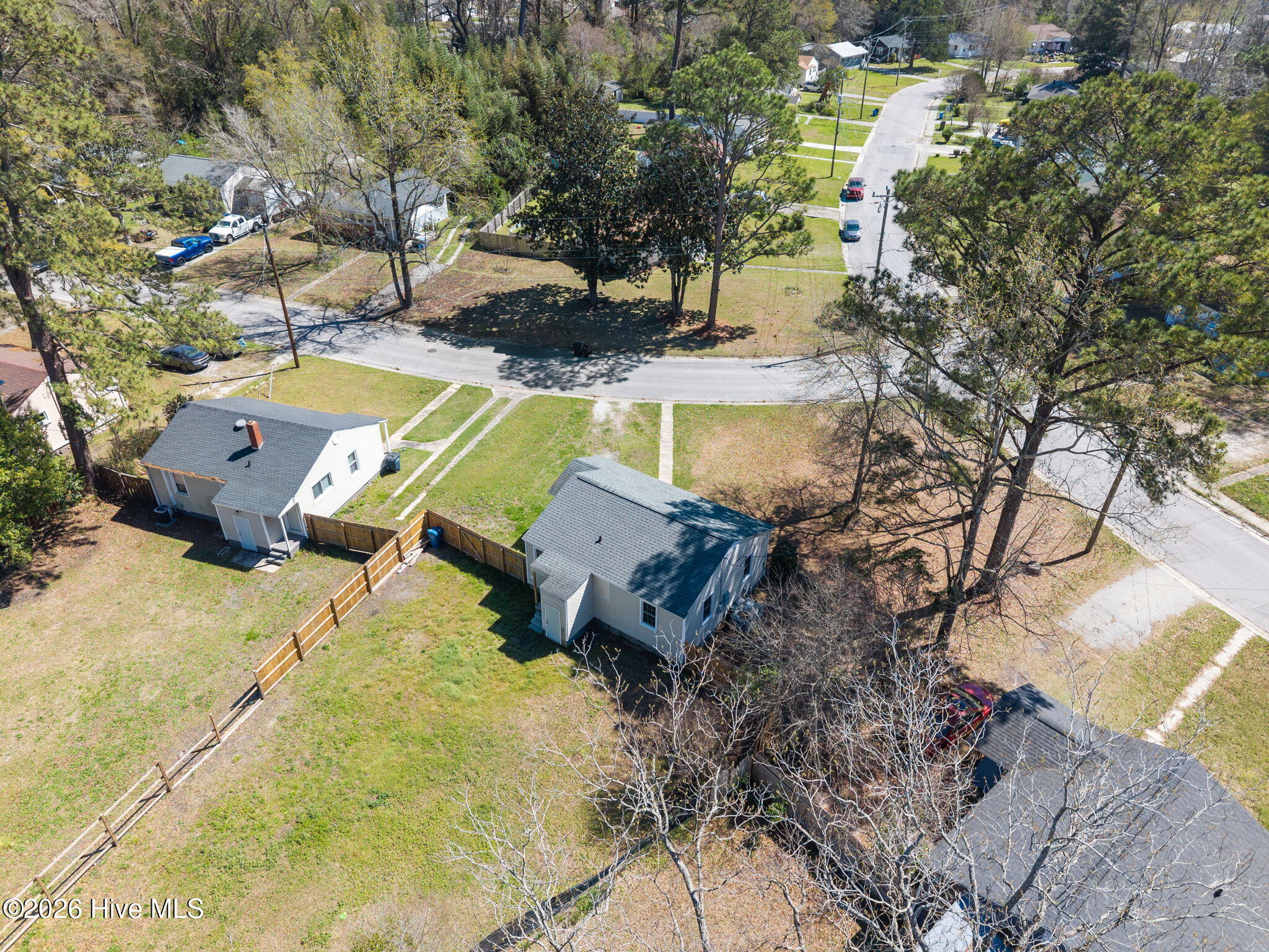 100561067 | Photo 12