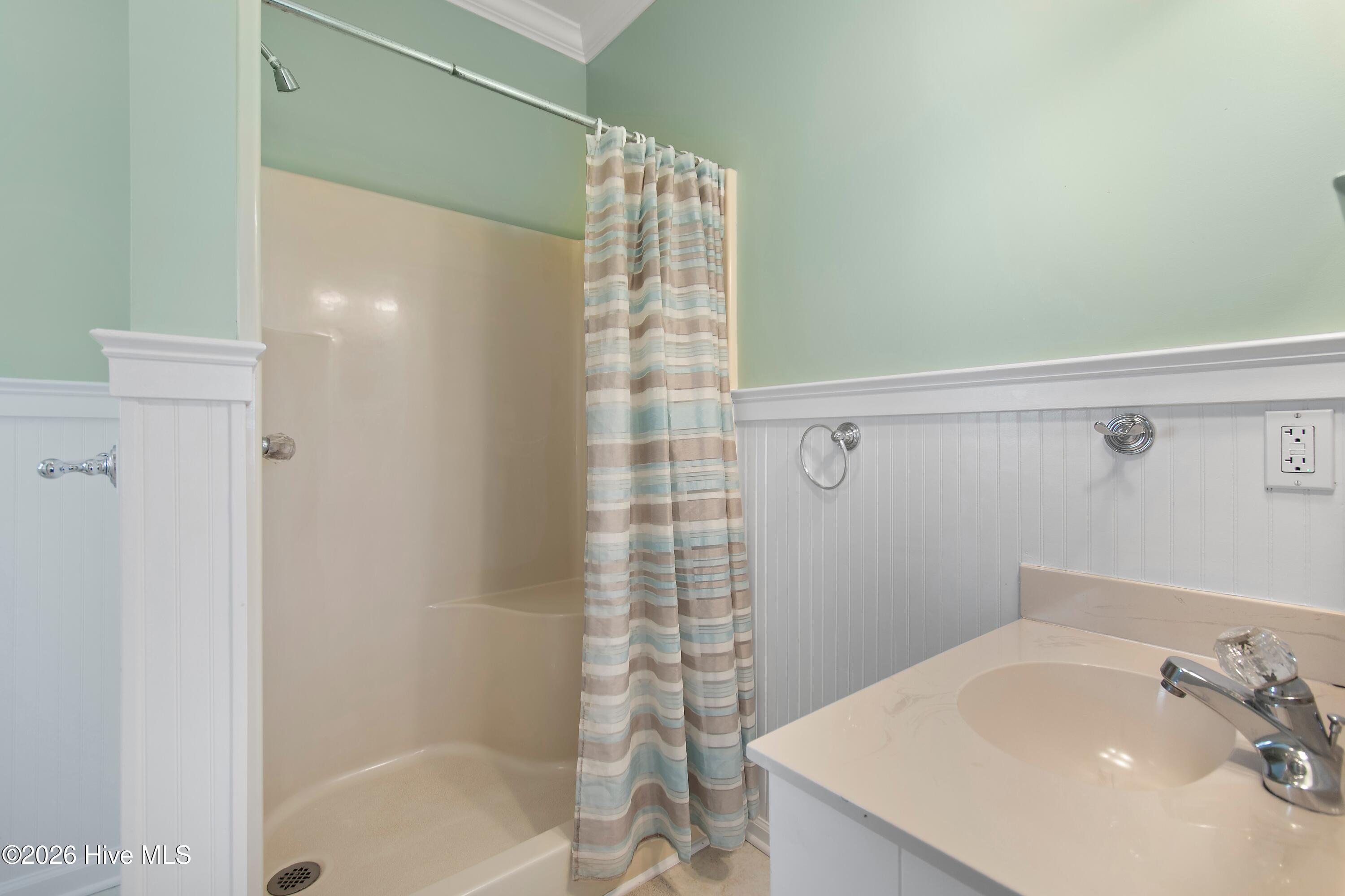 100566525 | Photo 27