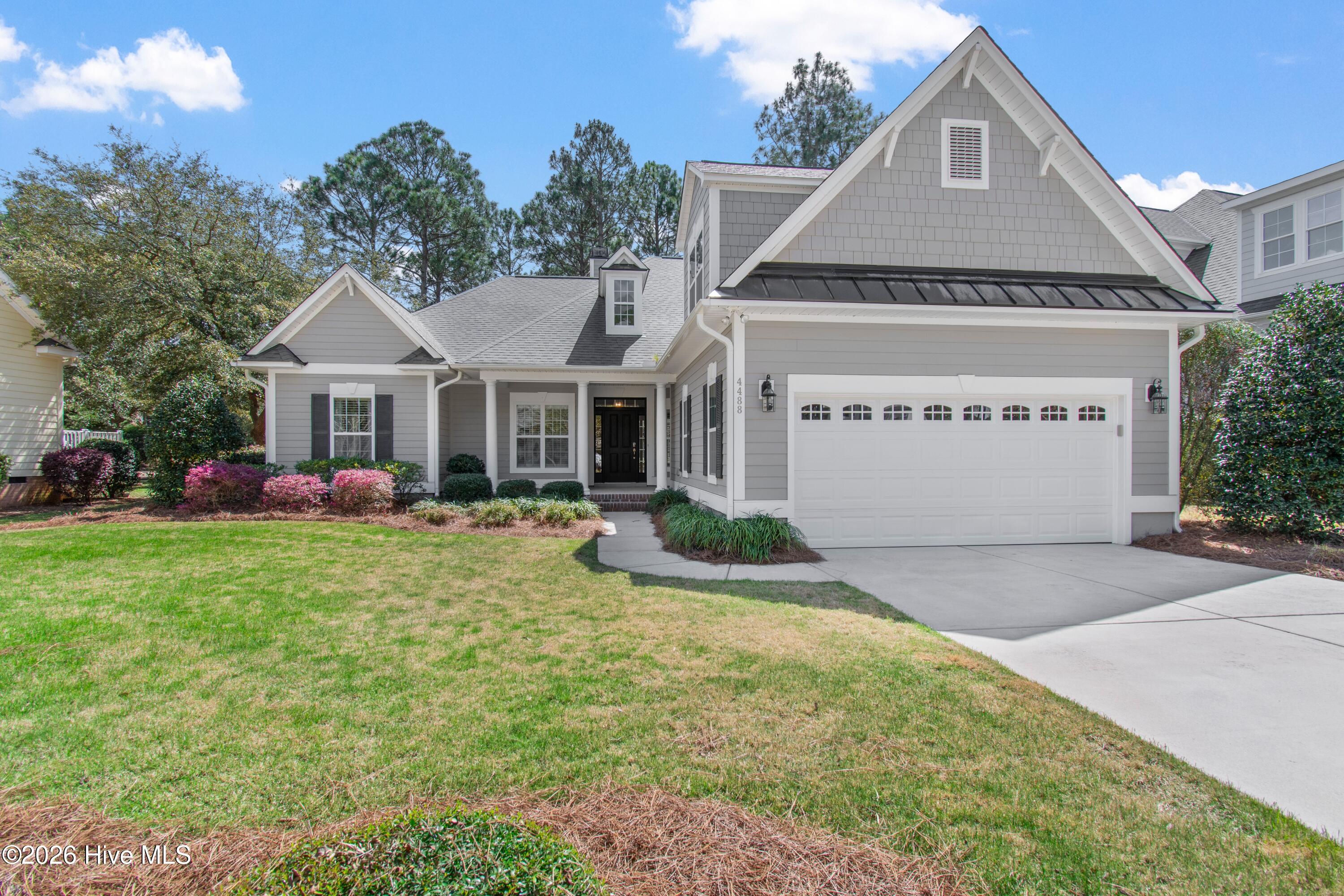 100563713 | Photo 54