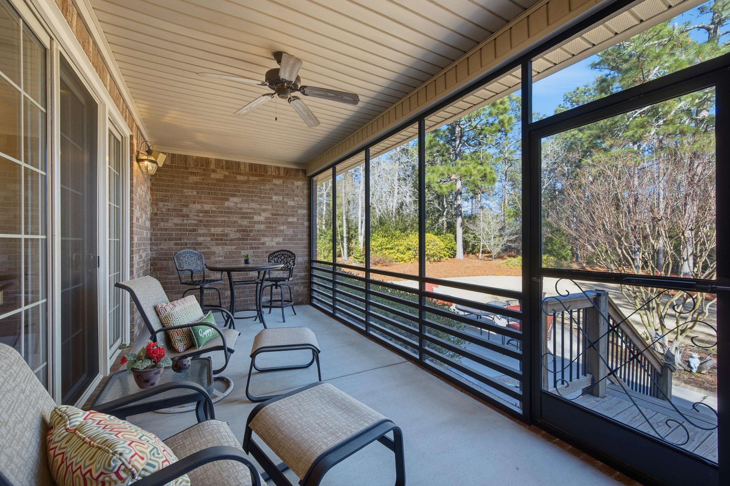 Large Screen Porch