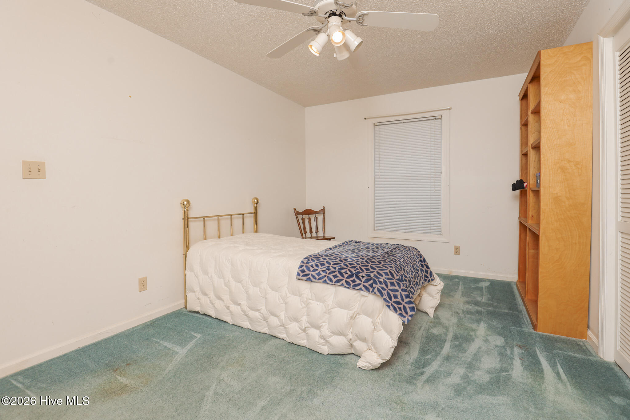 100550482 | Photo 42