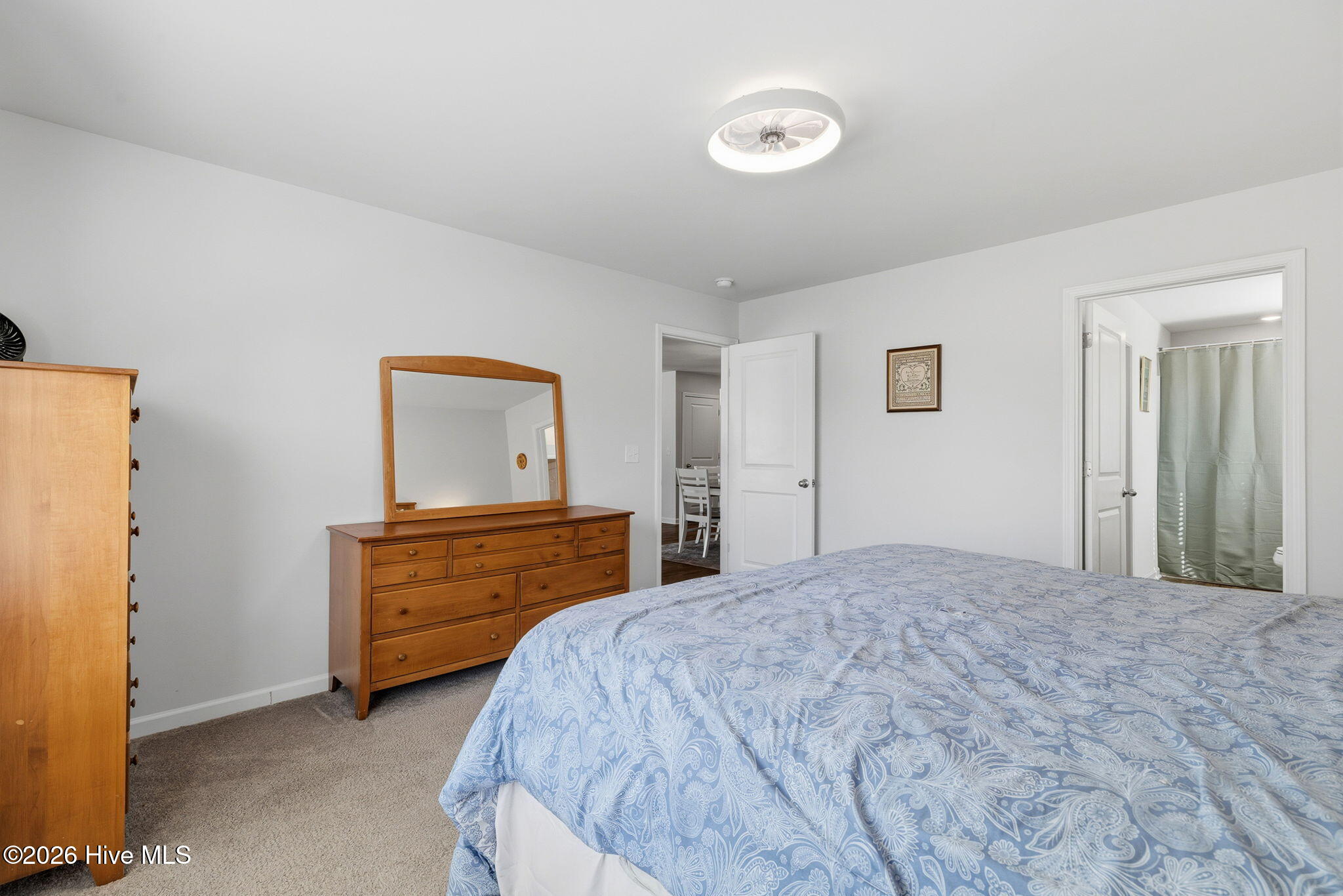 100553994 | Photo 25