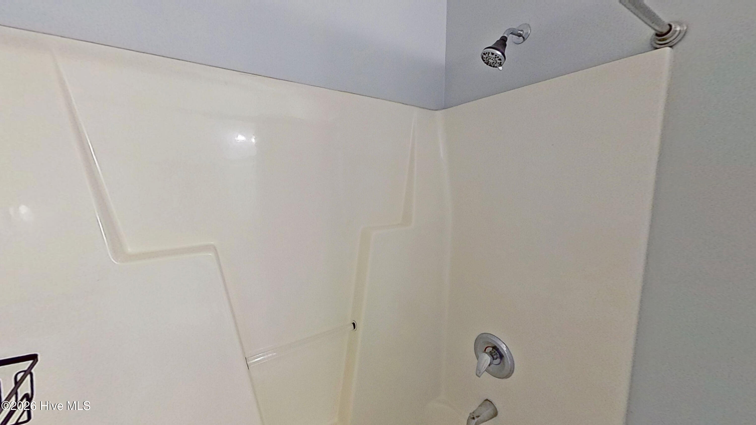 100560040 | Photo 14