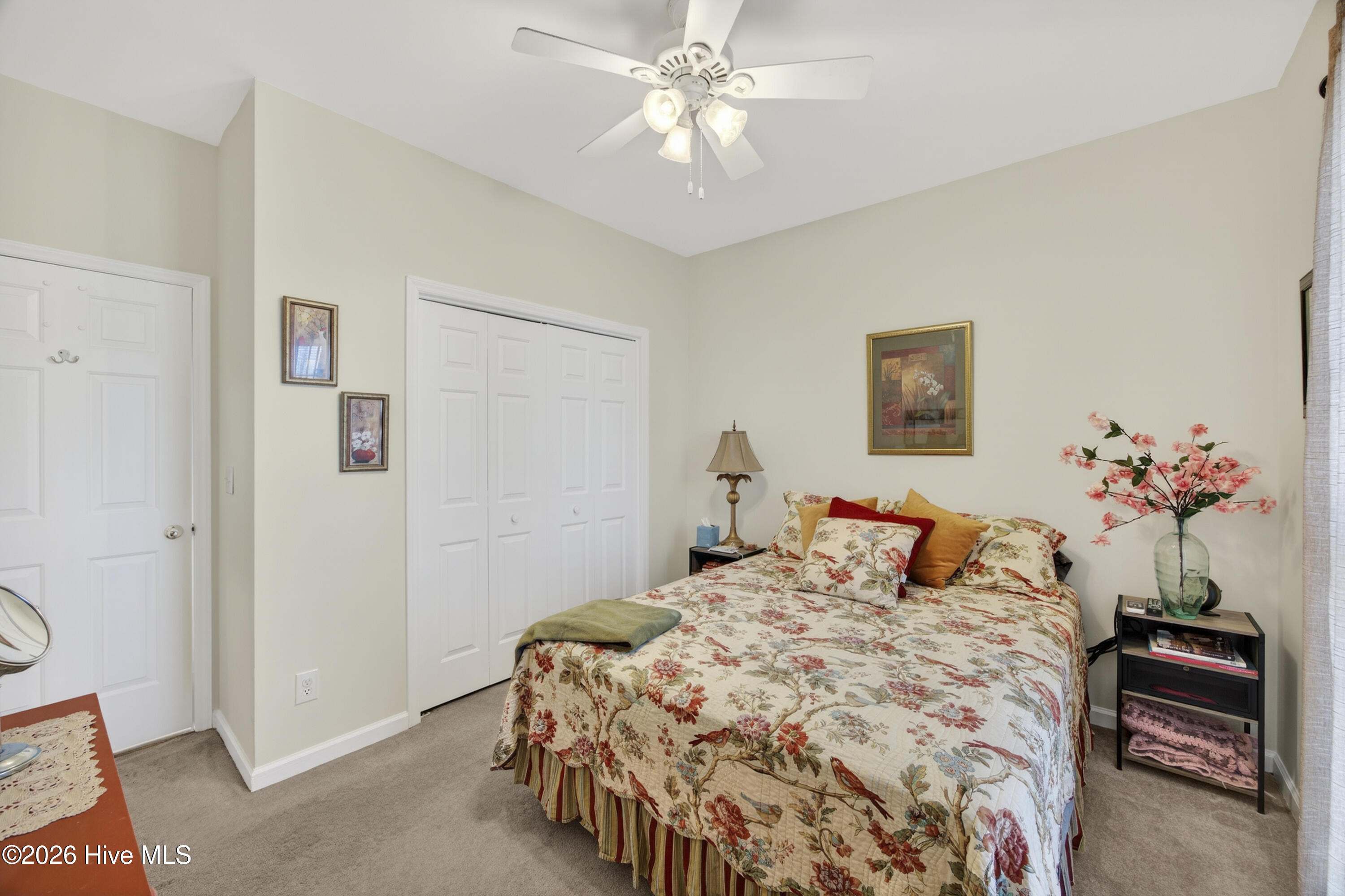 100560276 | Photo 21