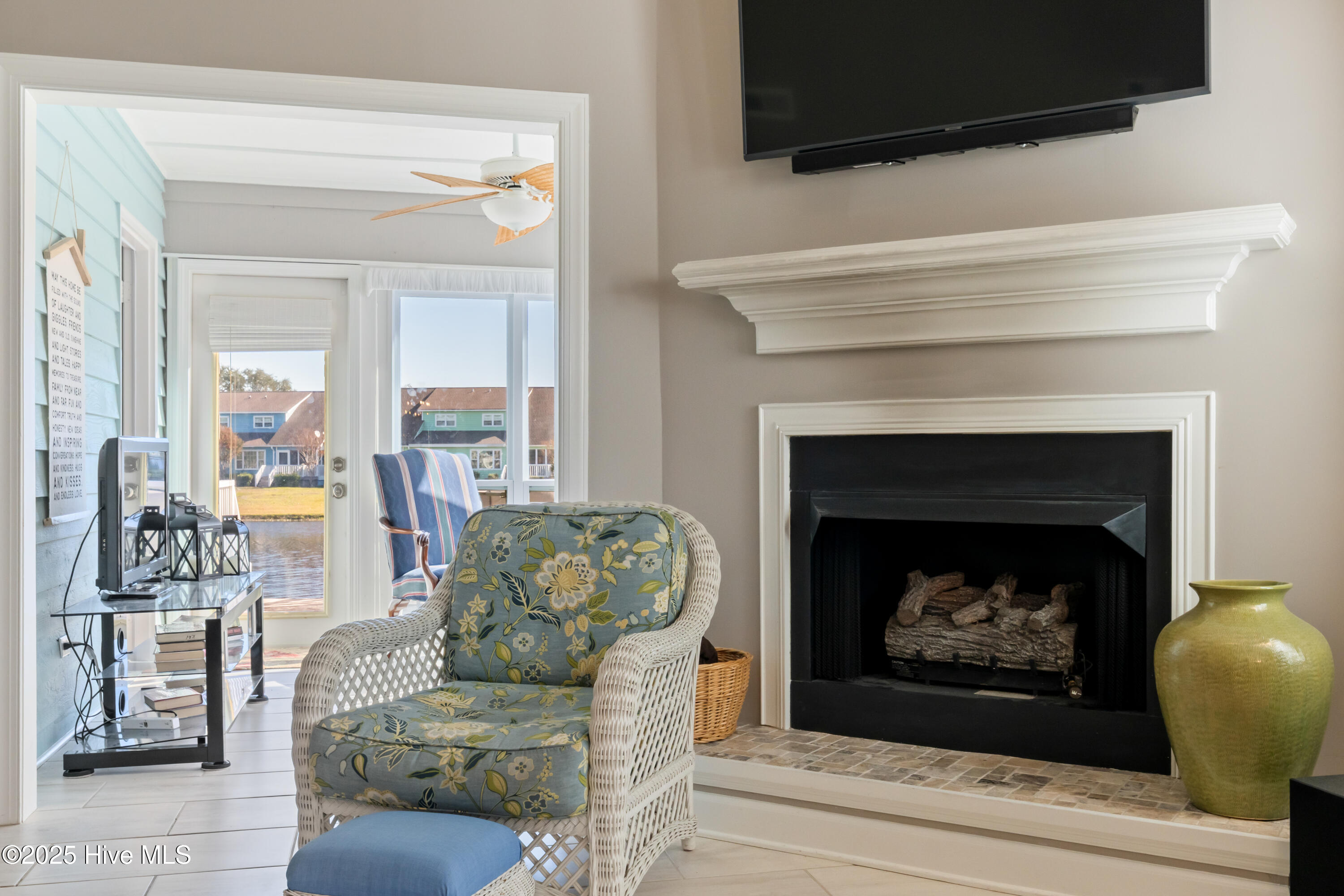 100543099 | Photo 22