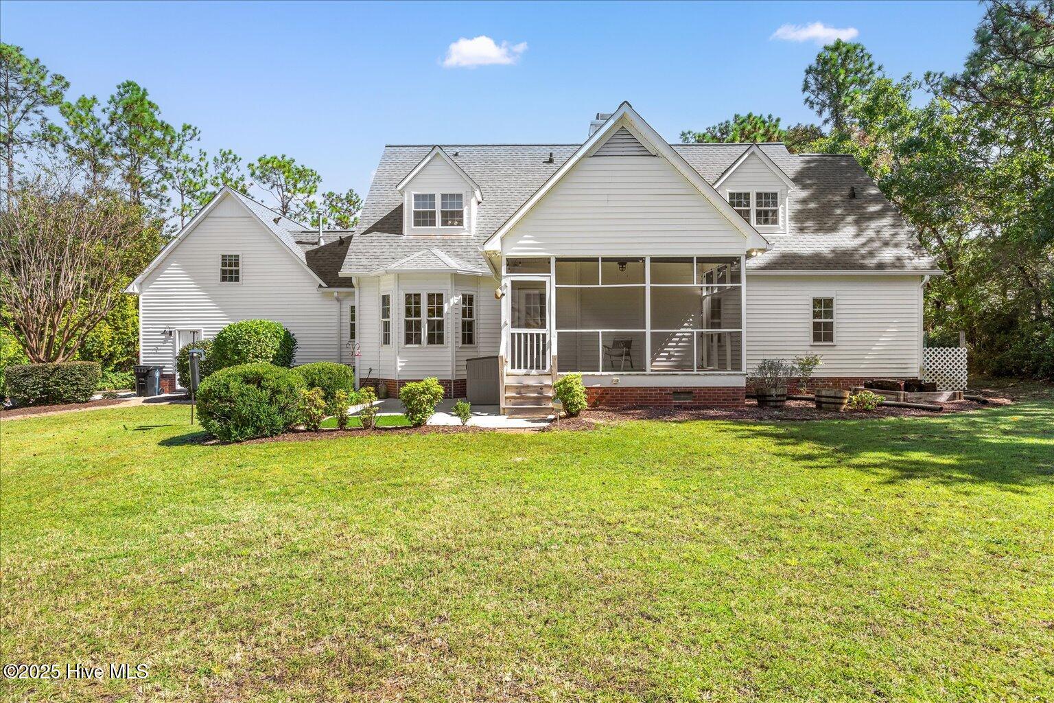 100535280 | Photo 42