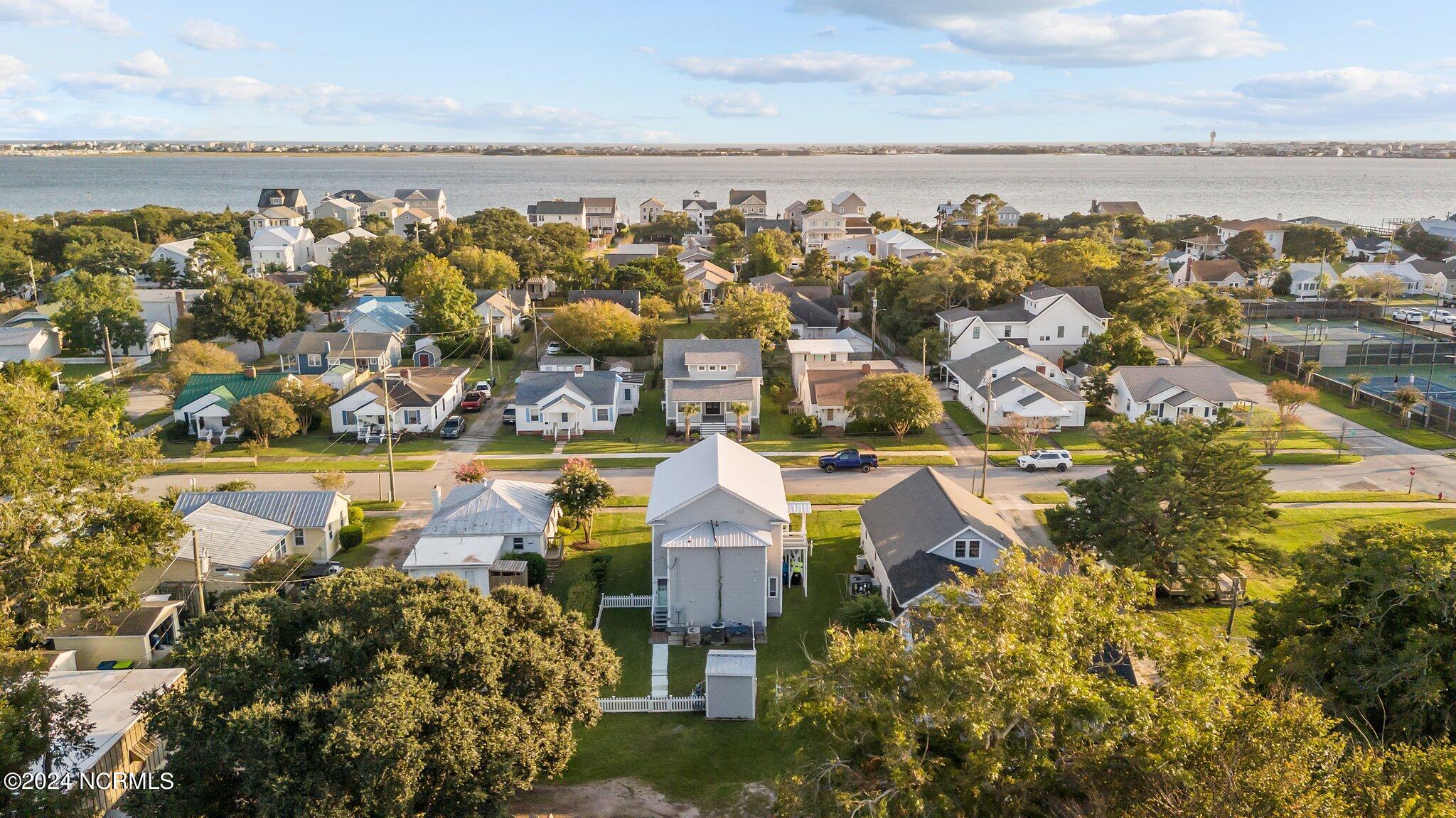 1406 Evans Street UNIT A, Morehead City, NC, 28557