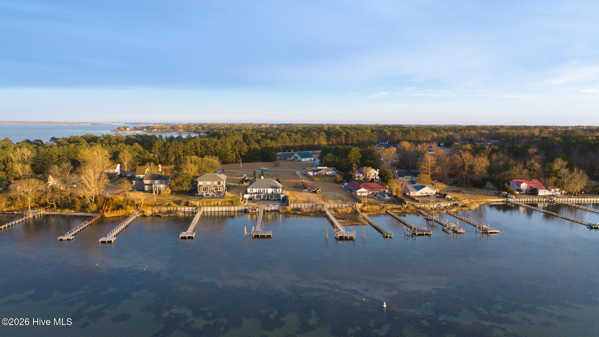 100556044 | Photo 80