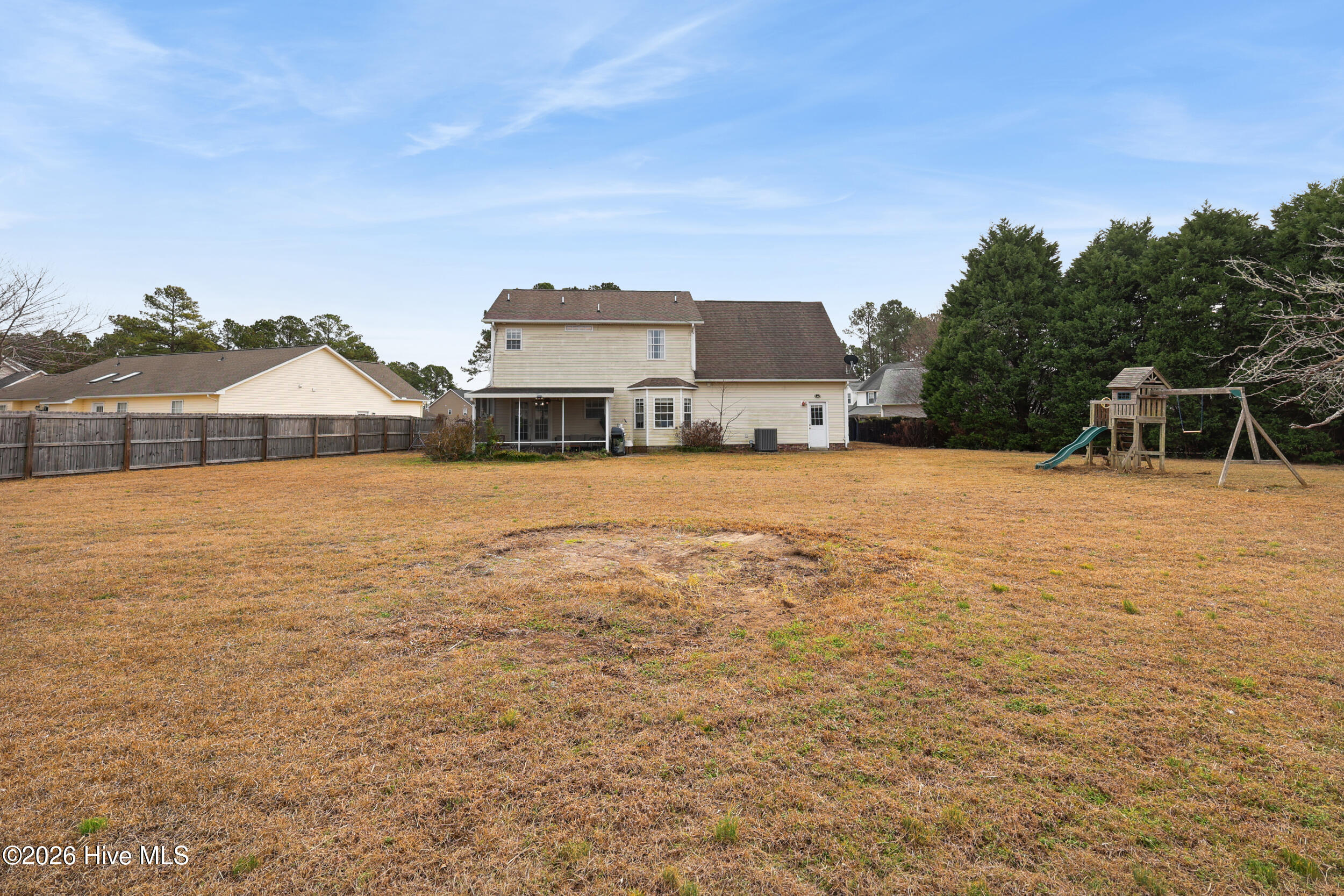 100551243 | Photo 30