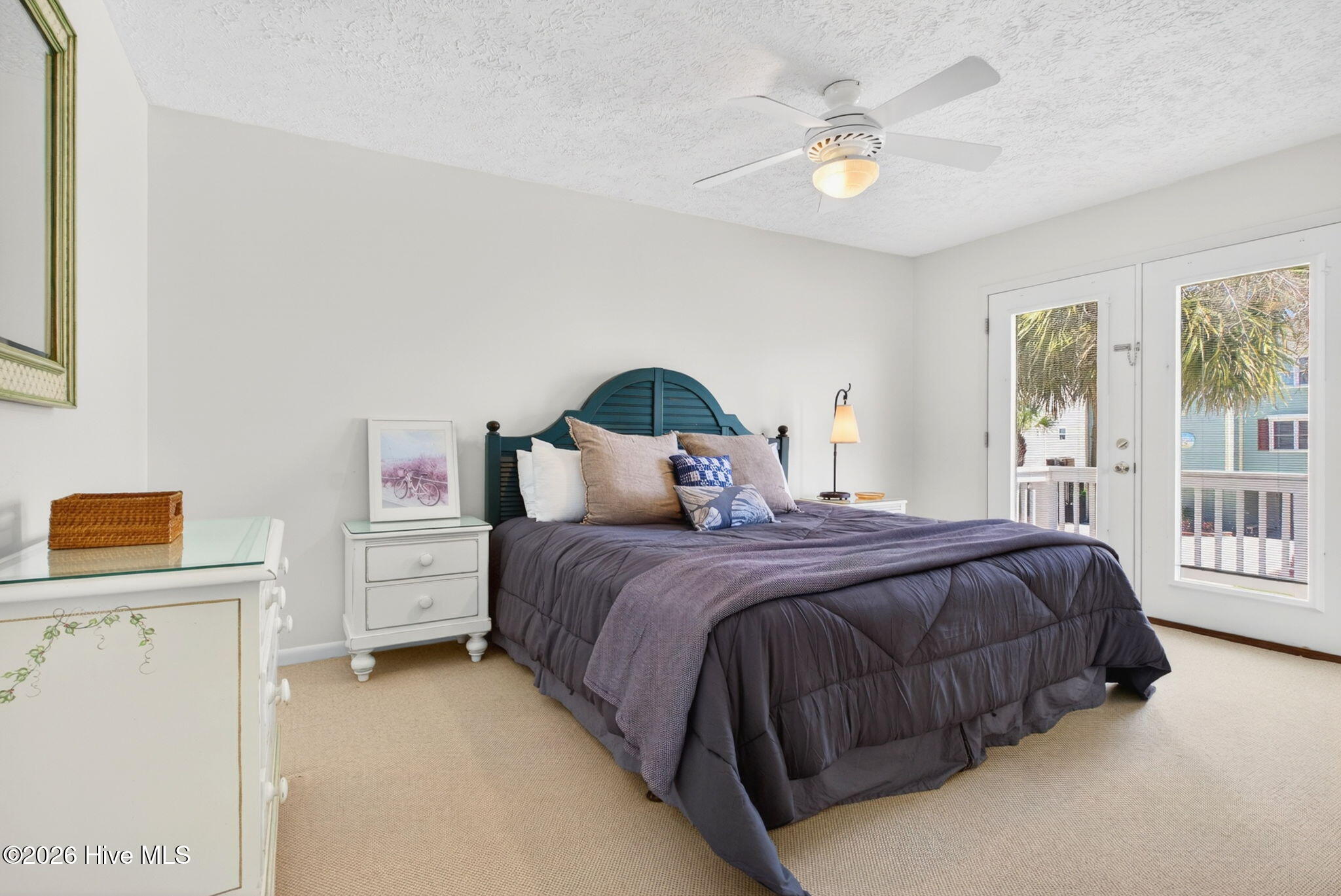 100566511 | Photo 31