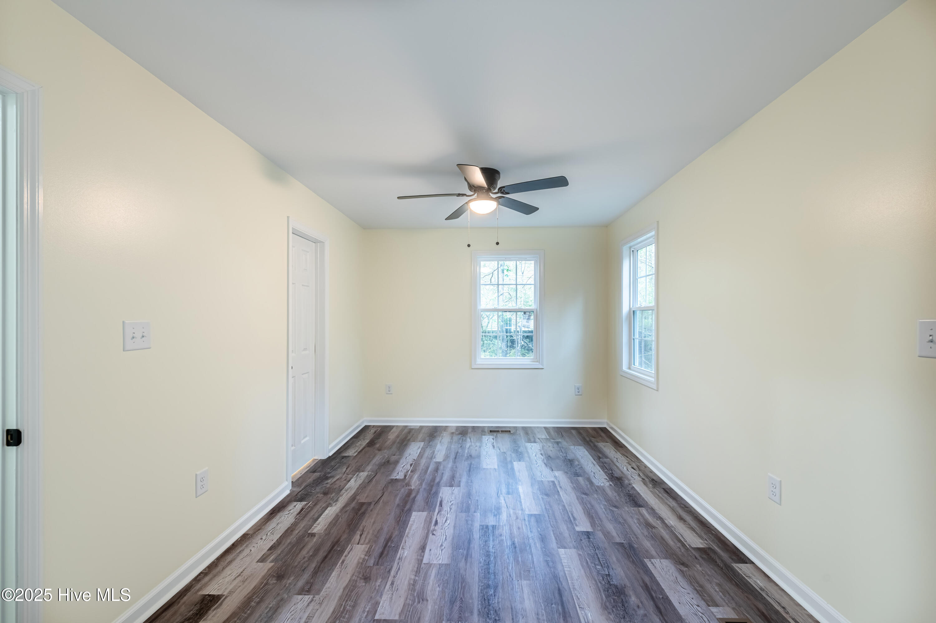 100538278 | Photo 20