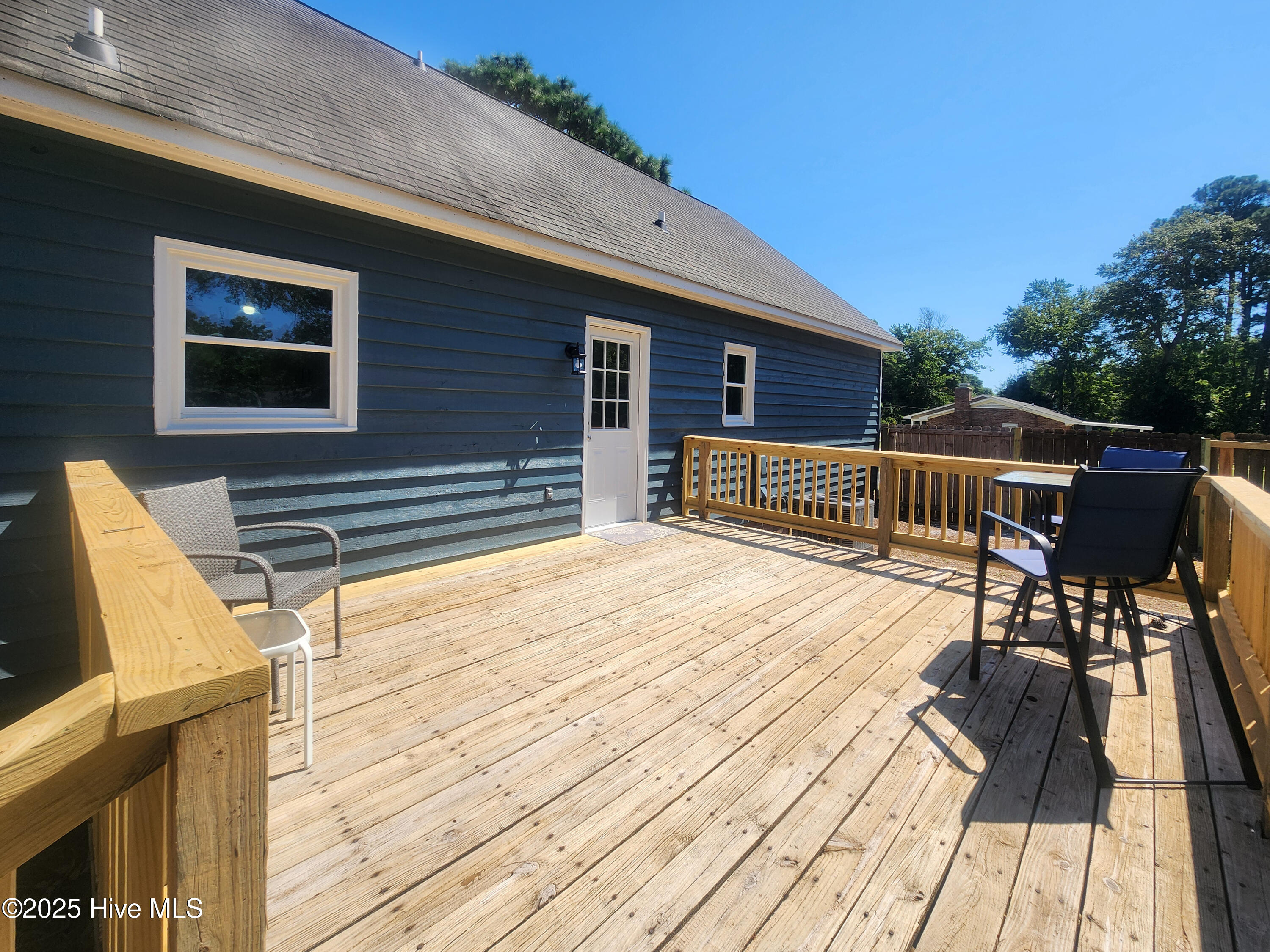 100529412 | Photo 38