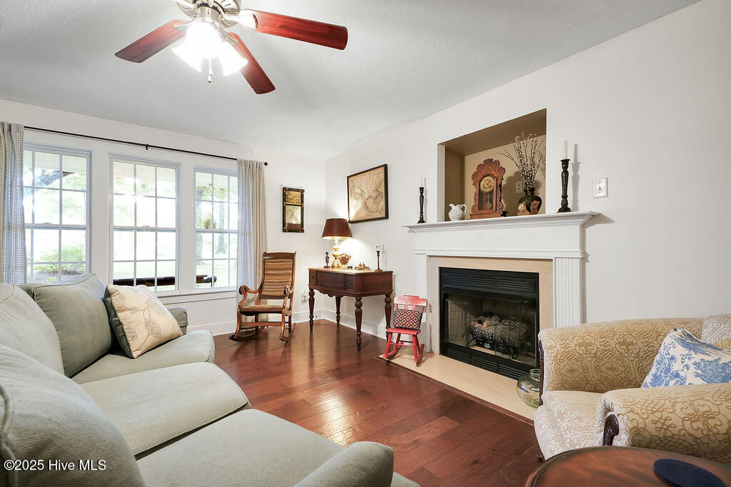 164 Morgan Cove Drive, Burgaw, NC 28425 – photo 10: 164MorganCoveDrive-9