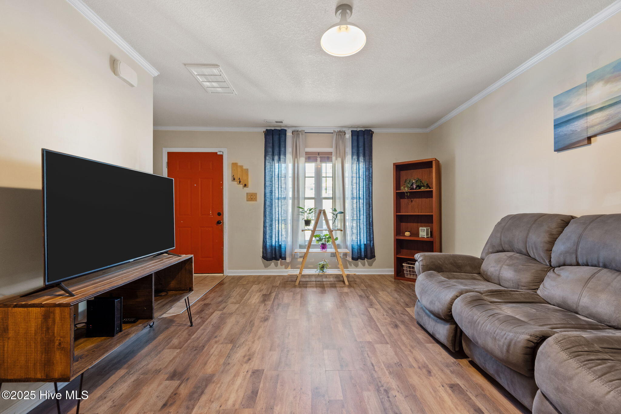 27 E Doris Avenue 207, Jacksonville, NC 28540 – photo 12: 28-web-or-mls-_RAD2445