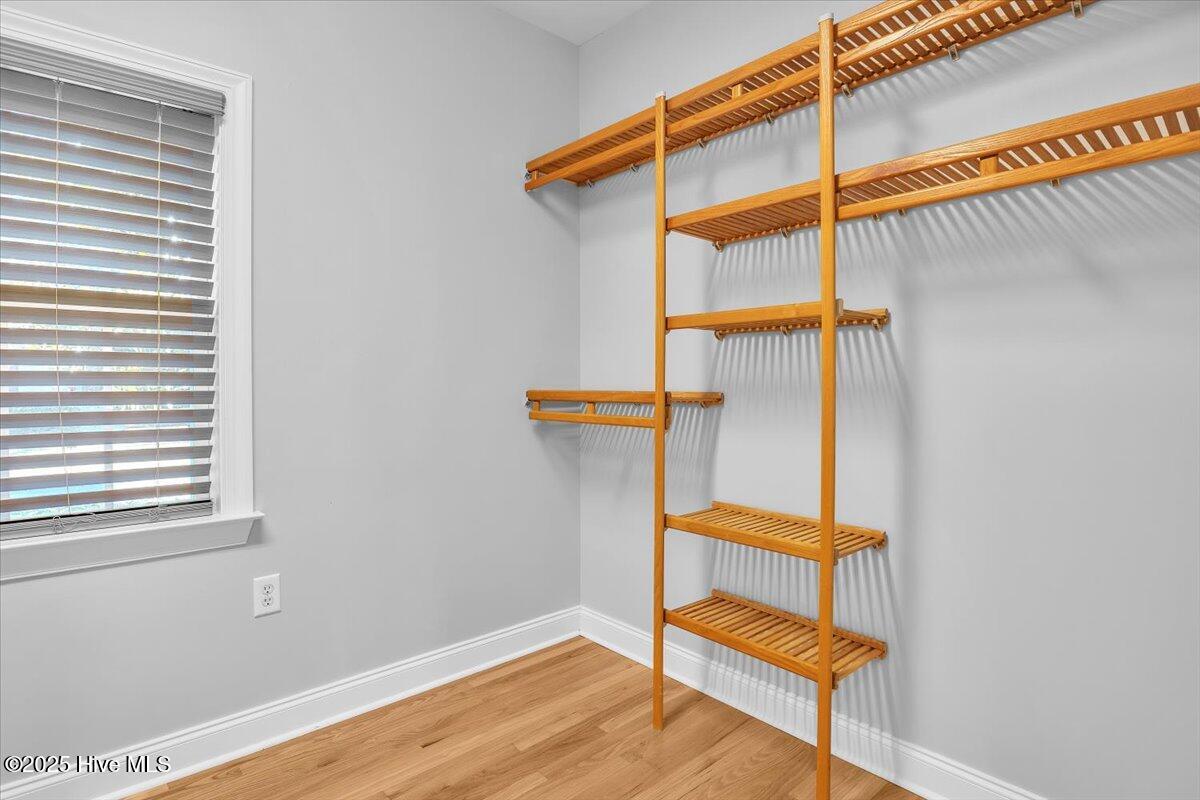 100534283 | Photo 27