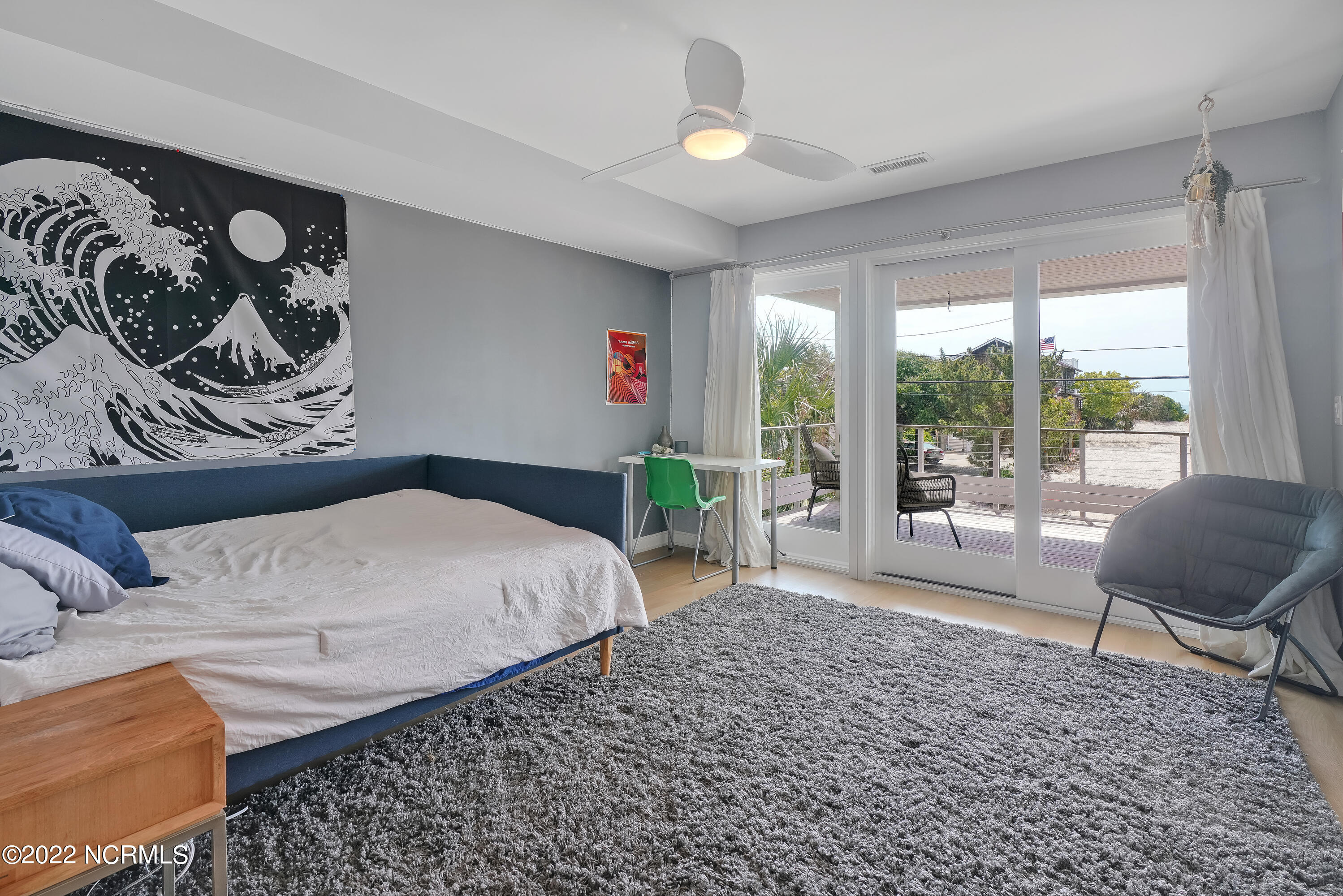 100462193 | Photo 50