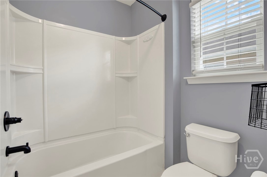 Second Floor Full Bathroom