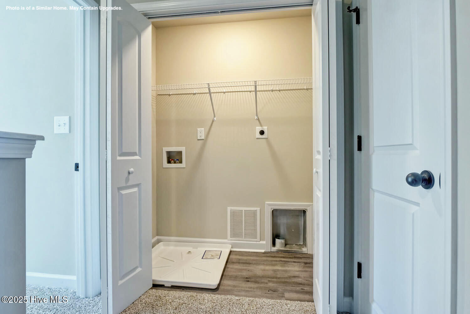 100537569 | Photo 19