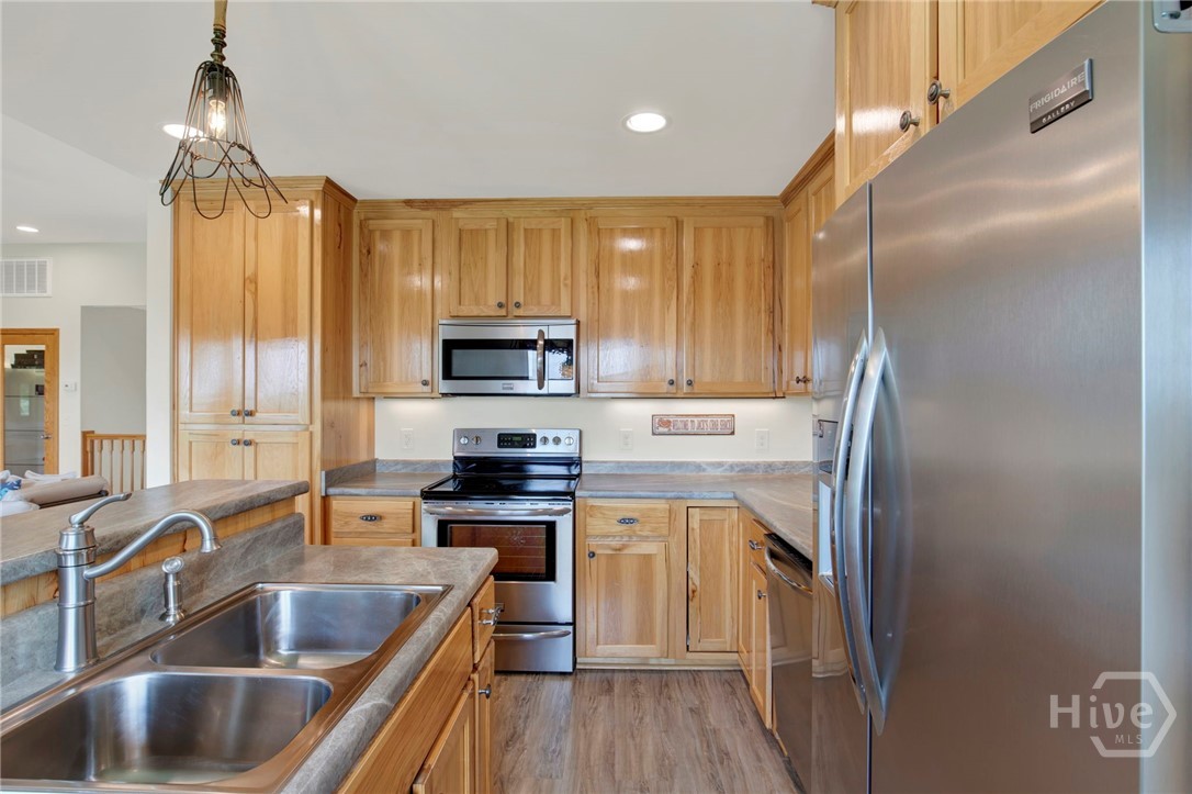 374 Coffee Bluff Villa Road, Savannah, GA 31419 Listing Photo  14