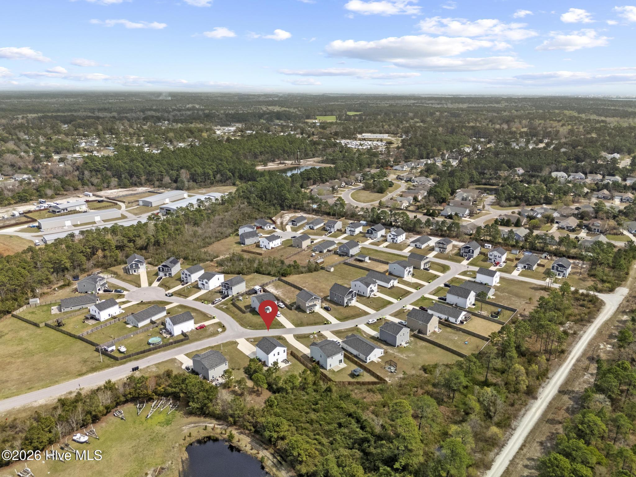 100565609 | Photo 33