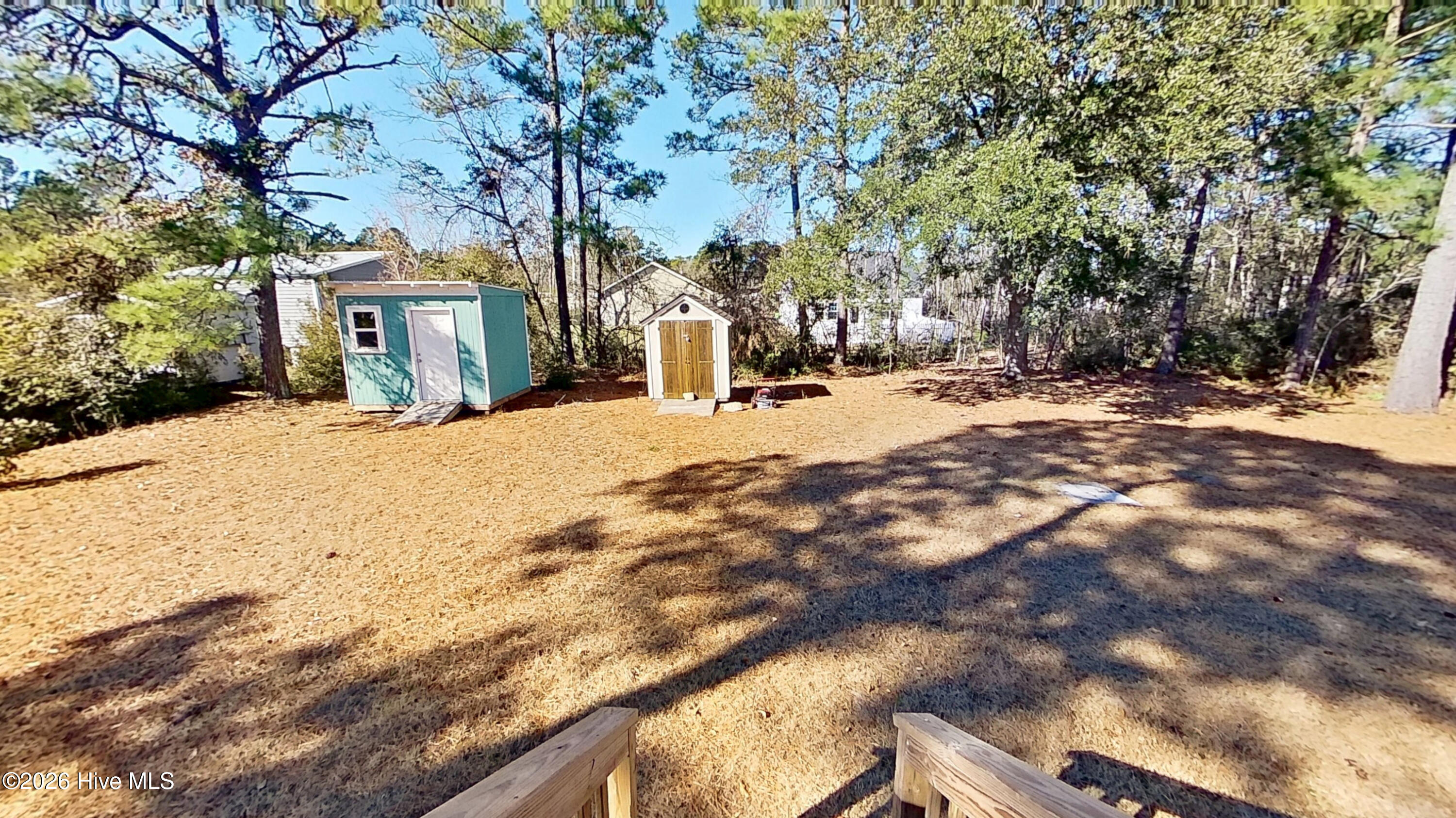 100573785 | Photo 22