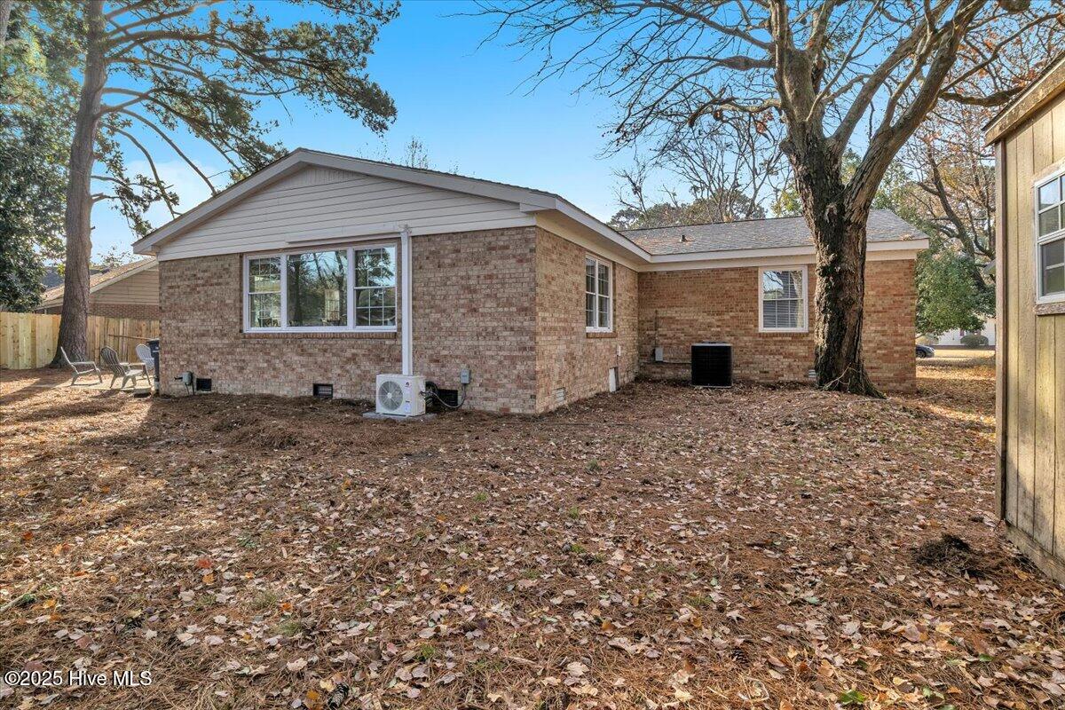 122 Carolina Circle, Jacksonville, NC, 28546