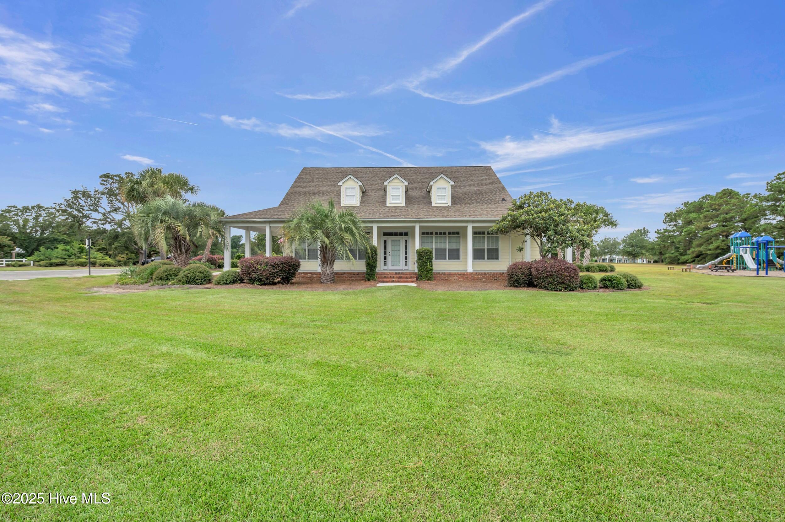 100529848 | Photo 77